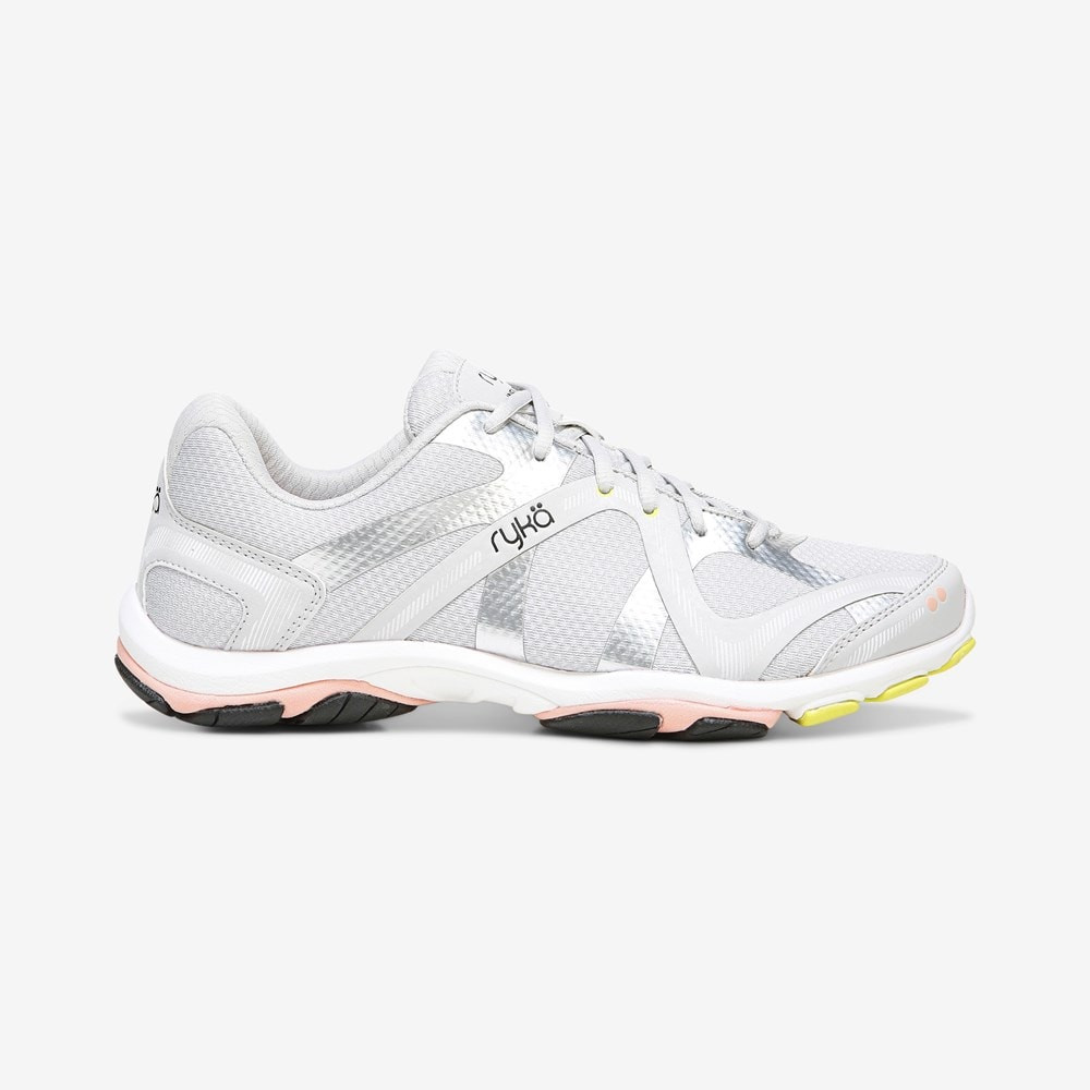 Influence Training Sneaker | Ryka.com