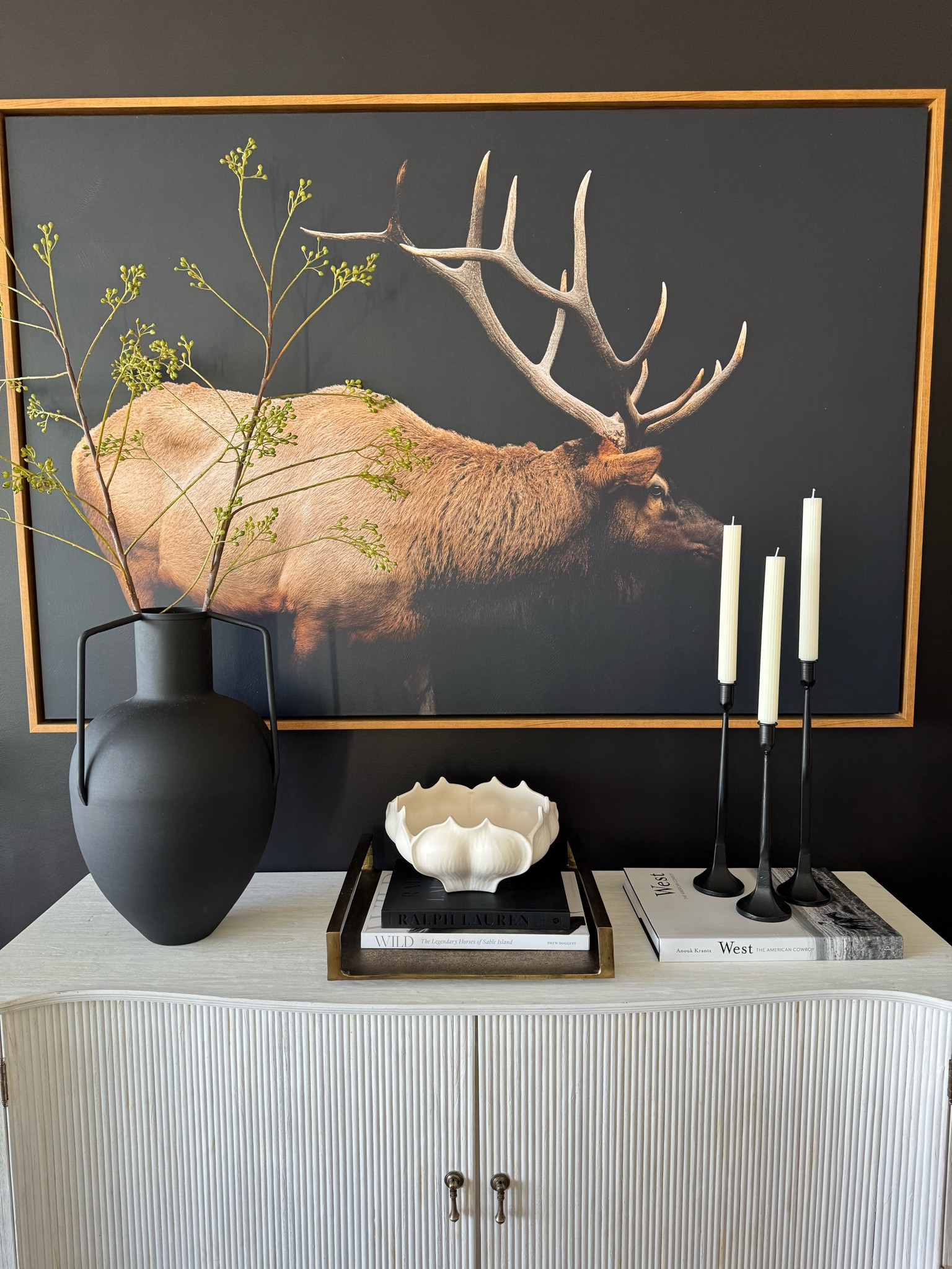 Organic modern console styling🖤

#LTKFindsUnder50 #LTKStyleTip #LTKHome