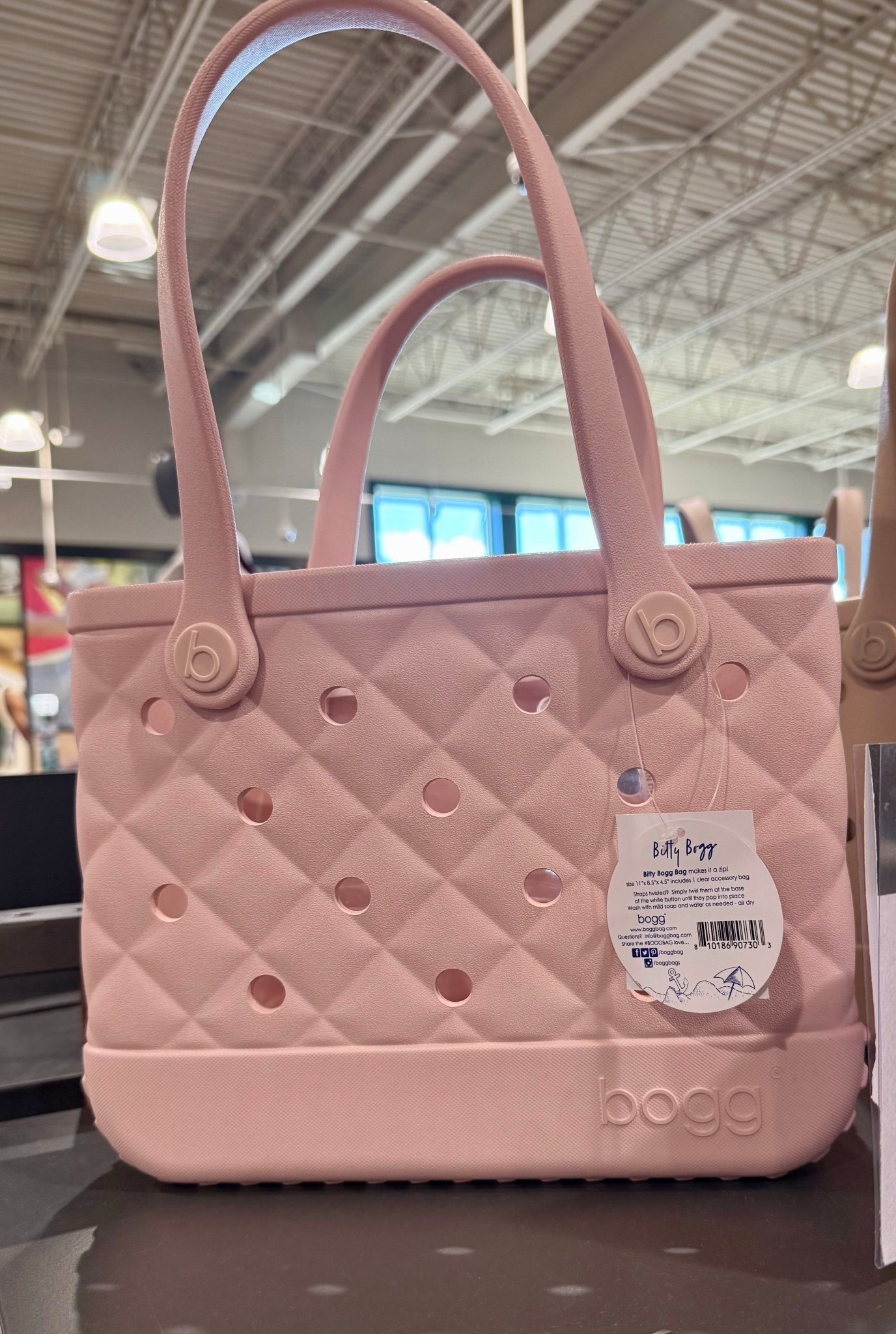 Bogg Bag has come out with a mini version of their popular bag and it’s called the Bitty Bogg Bag! It’s so cute and perfect for kids and adults to store pool toys, accessories, snacks, and everything else in it.


#Boggbag #bittybogg #DicksSportingGoods #mommyandme #athletic #sports #pool #beach #accessories #dailyfinds #MothersDay #giftidea #gift #allthingsartrice #LTKFindsUnder100 #LTKGiftGuide

#liketkit #LTKTravel


#LTKSwim #LTKHome #LTKMothersDay