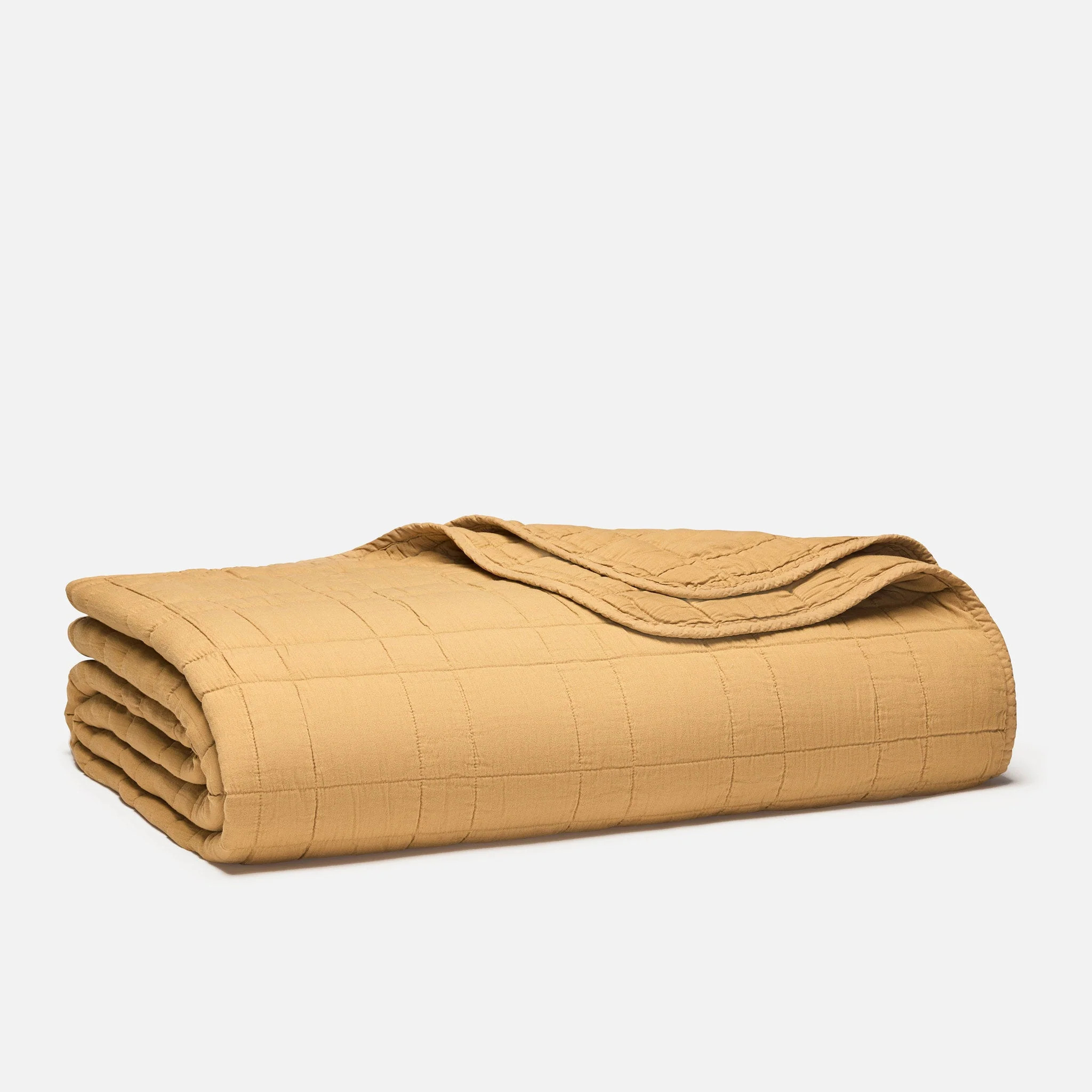 Brooklinen Weekend Wash Quilt size King/Cali King in Dune | Brooklinen