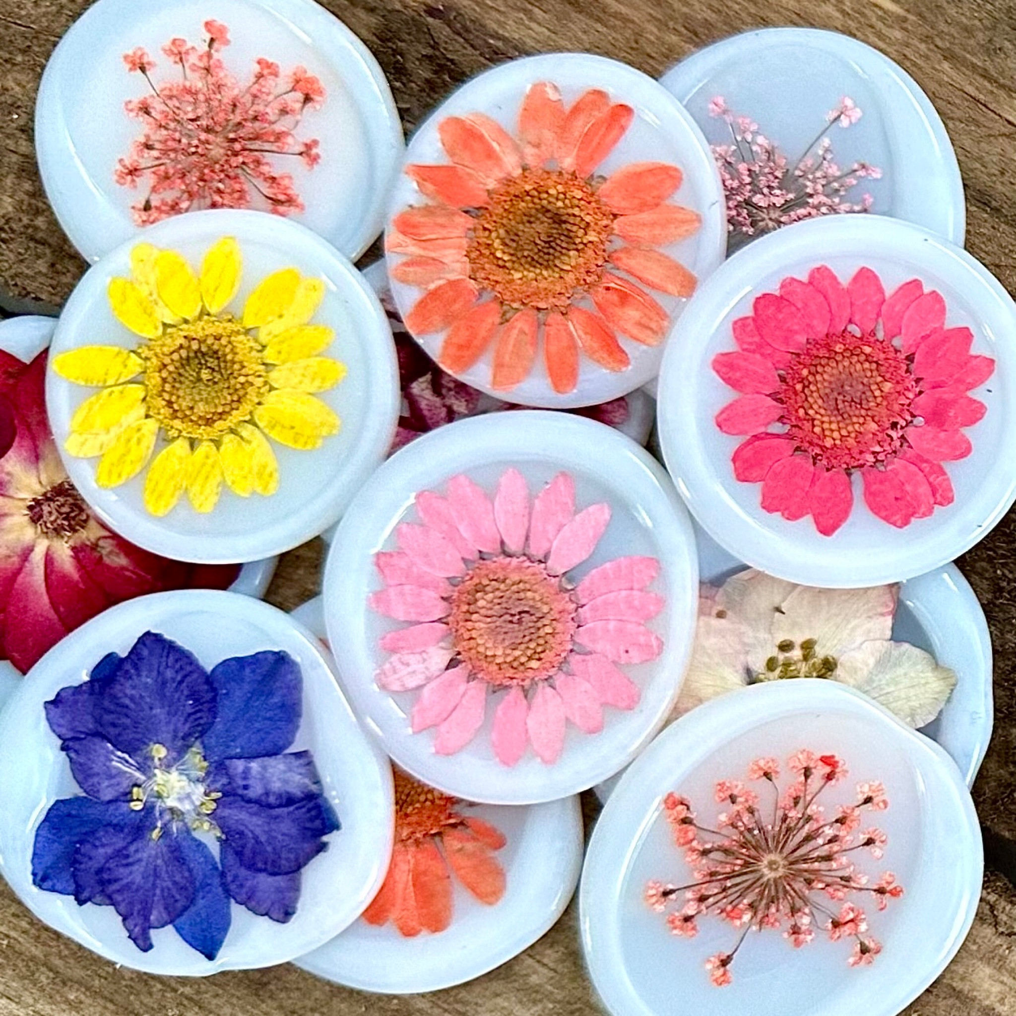 Love how these Dried Flower Wax Seals turned out! Full tutorial on my YouTube channel and blog. #waxseals

#LTKSeasonal #LTKwedding #LTKparties