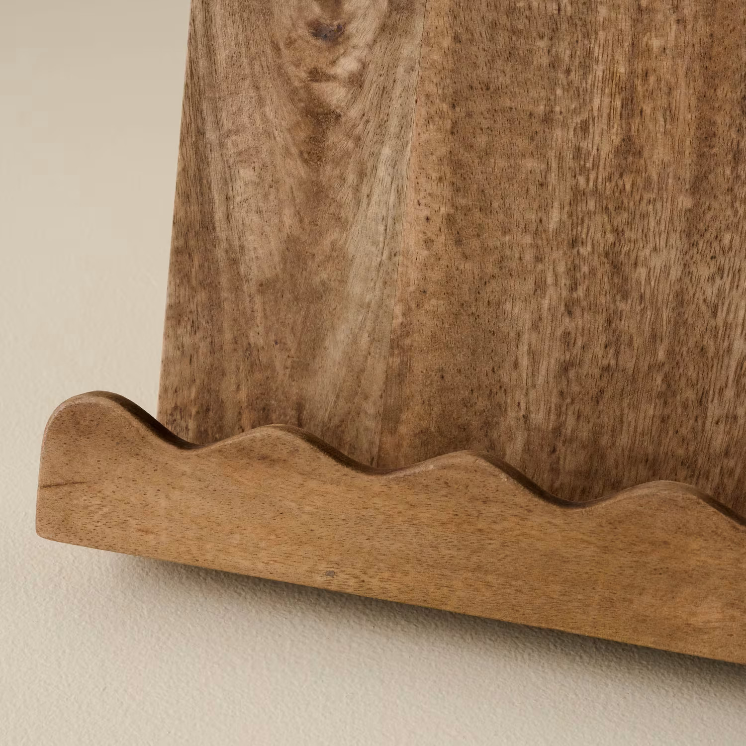 Antiqued Wood Scalloped Cookbook Holder | Magnolia