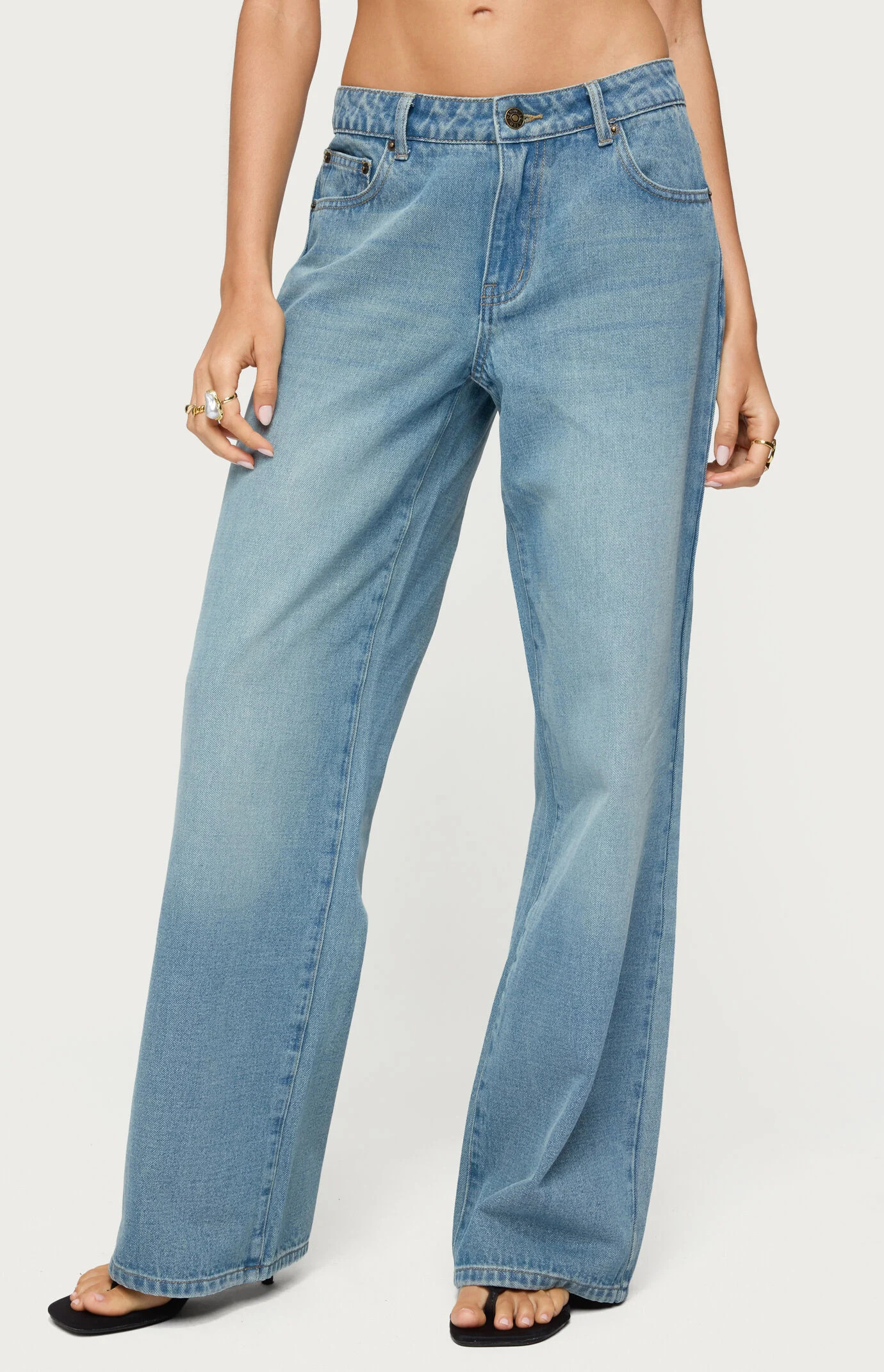 Edikted Women's Raelynn Washed Low Rise Jeans in Denim Blue - Size XS | PacSun