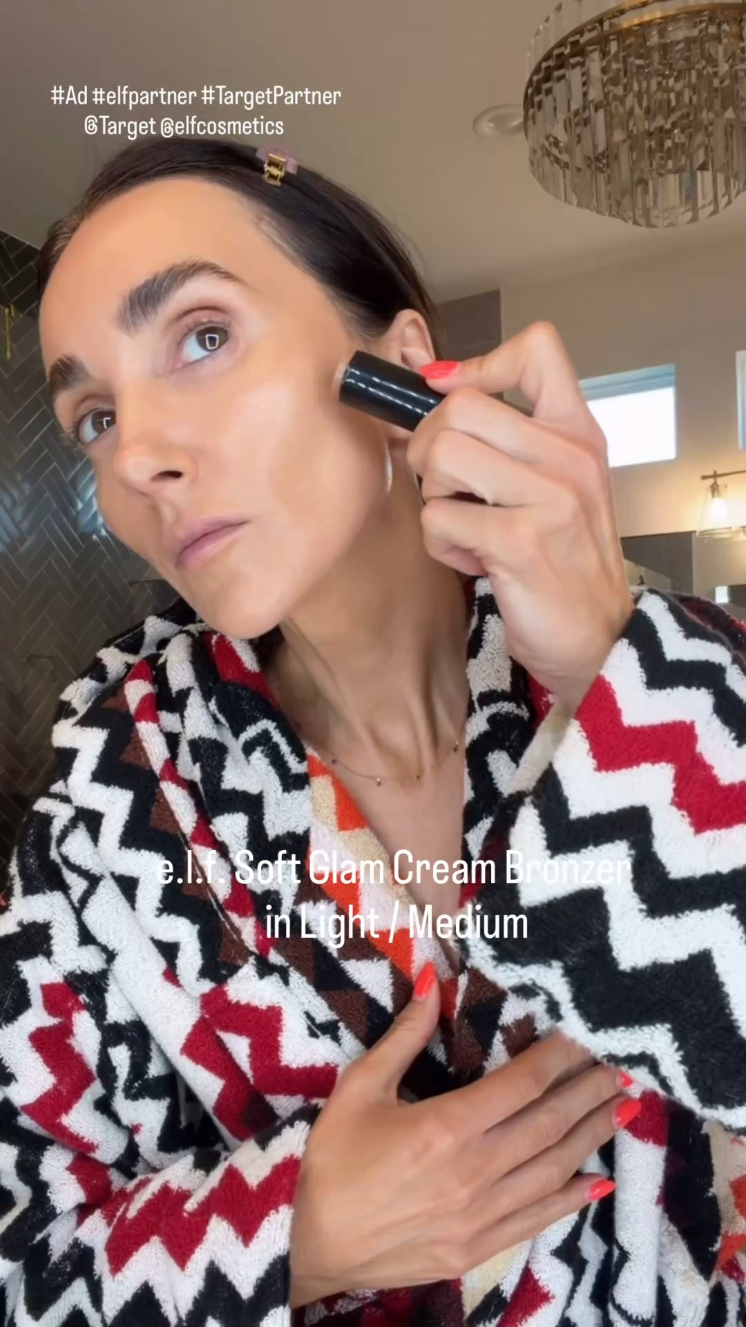 #Ad Back To School Season is here. Here’s my quick 5 min makeup routine. Details:
e.l.f. Soft Glam Brightening Corrector - Light Pink
e.l.f. Soft Glam Cream Blush - Melon-Drama
e.l.f. Soft Glam Cream Bronzer -Light/Medium
e.l.f. Soft Glam Satin Concealer - 25 Light Neutral
e.l.f. Soft Glam Satin Foundation- 31 Medium Neutral
#elfpartner #TargetPartner @Target @elfcosmetics
