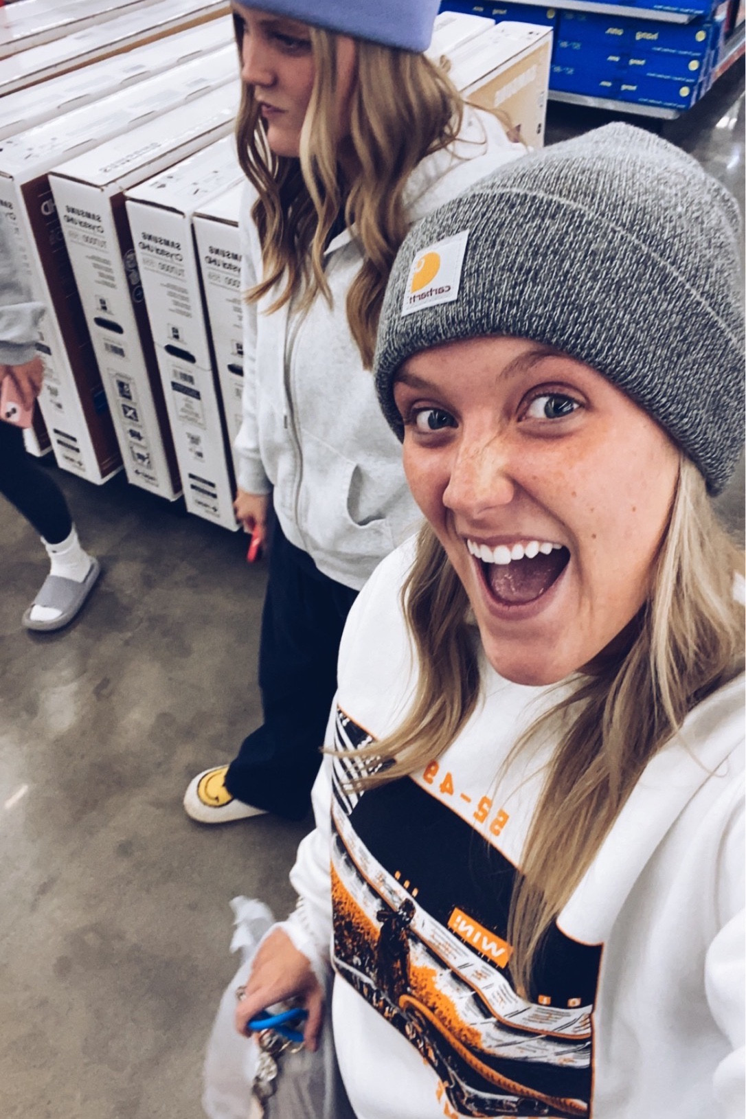 carhartt beanies! 

#LTKSeasonal #LTKFind