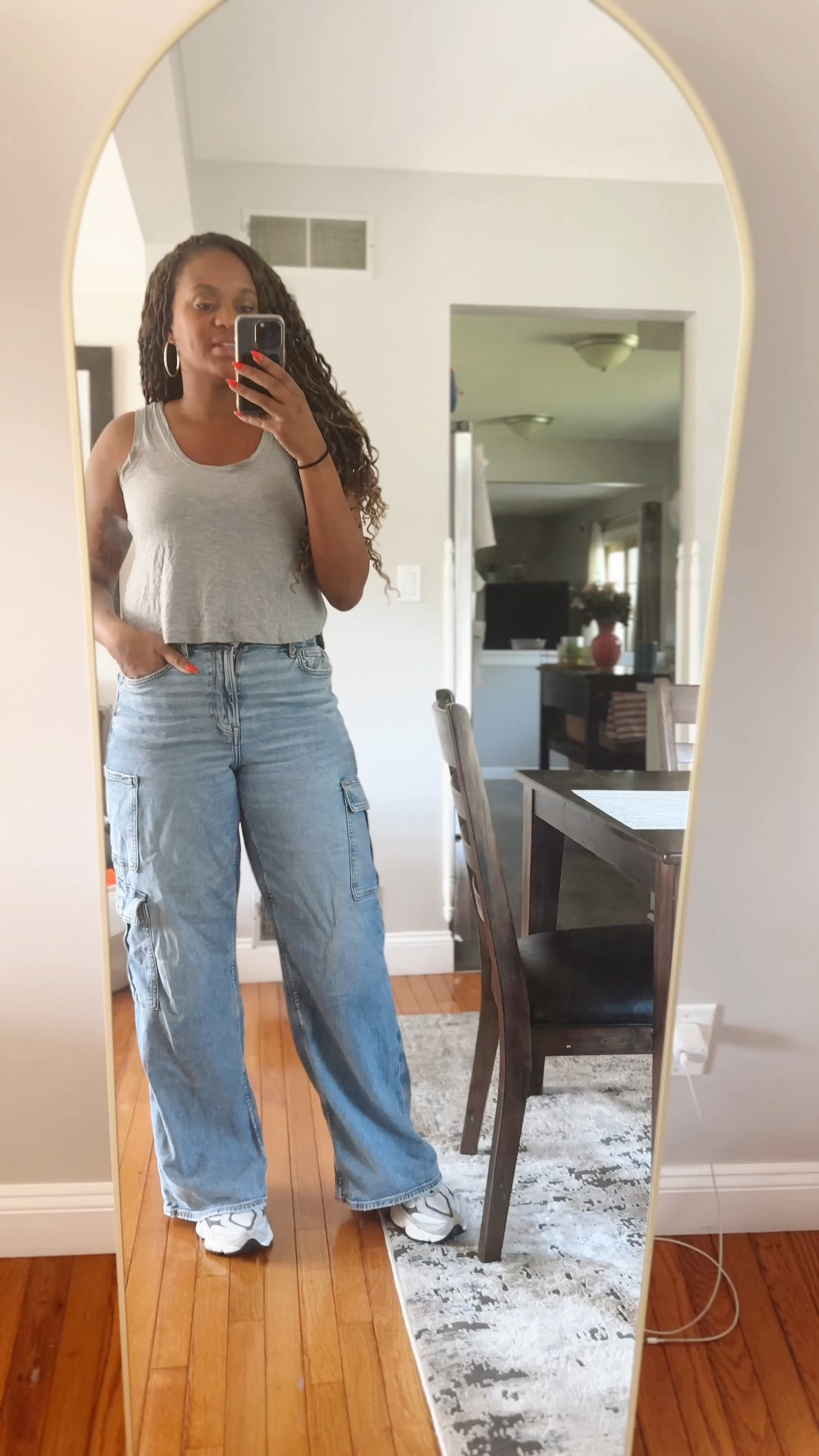 I love this fall transitional look! Simple+ comfortable 💖

#LTKMidsize #LTKShoeCrush #LTKSaleAlert