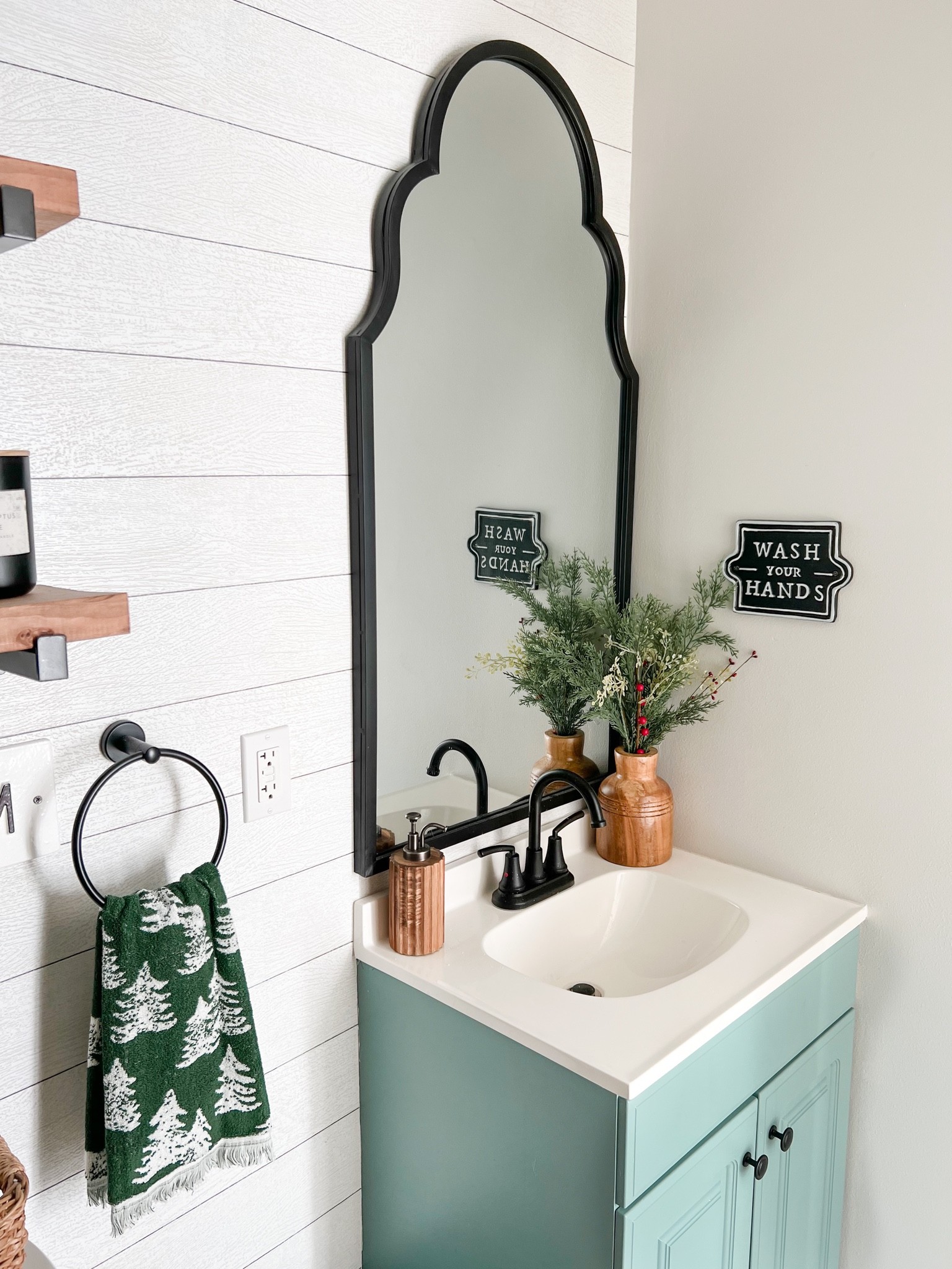 Bathroom decor, Christmas bathroom, Christmas decor, target Christmas, hand towel, Christmas florals

#LTKunder50 #LTKhome #LTKHoliday