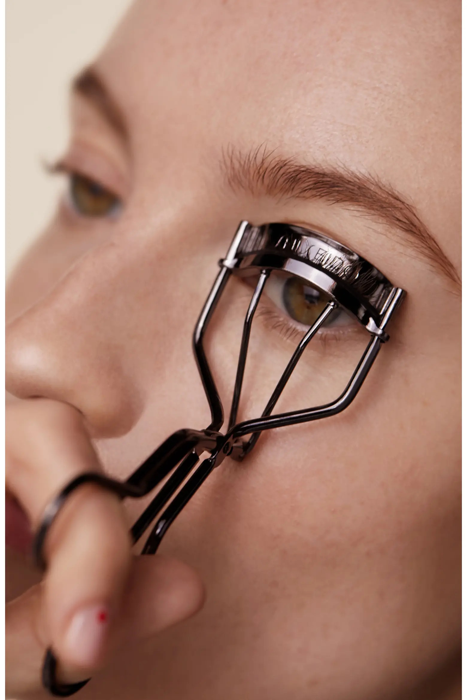 Shiseido The Makeup Eyelash Curler (Women) | Nordstrom | Nordstrom