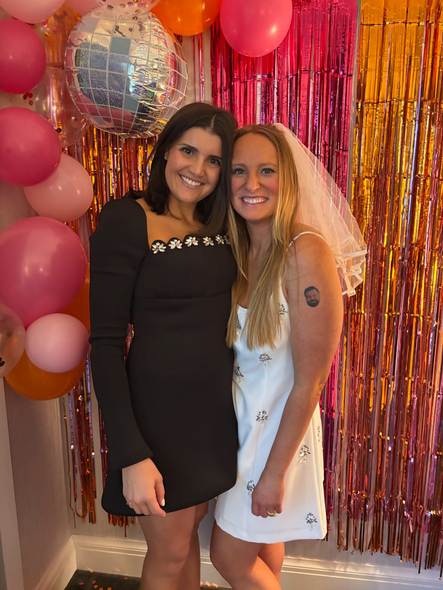 All my Vegas looks! 

#LTKParties #LTKStyleTip #LTKTravel