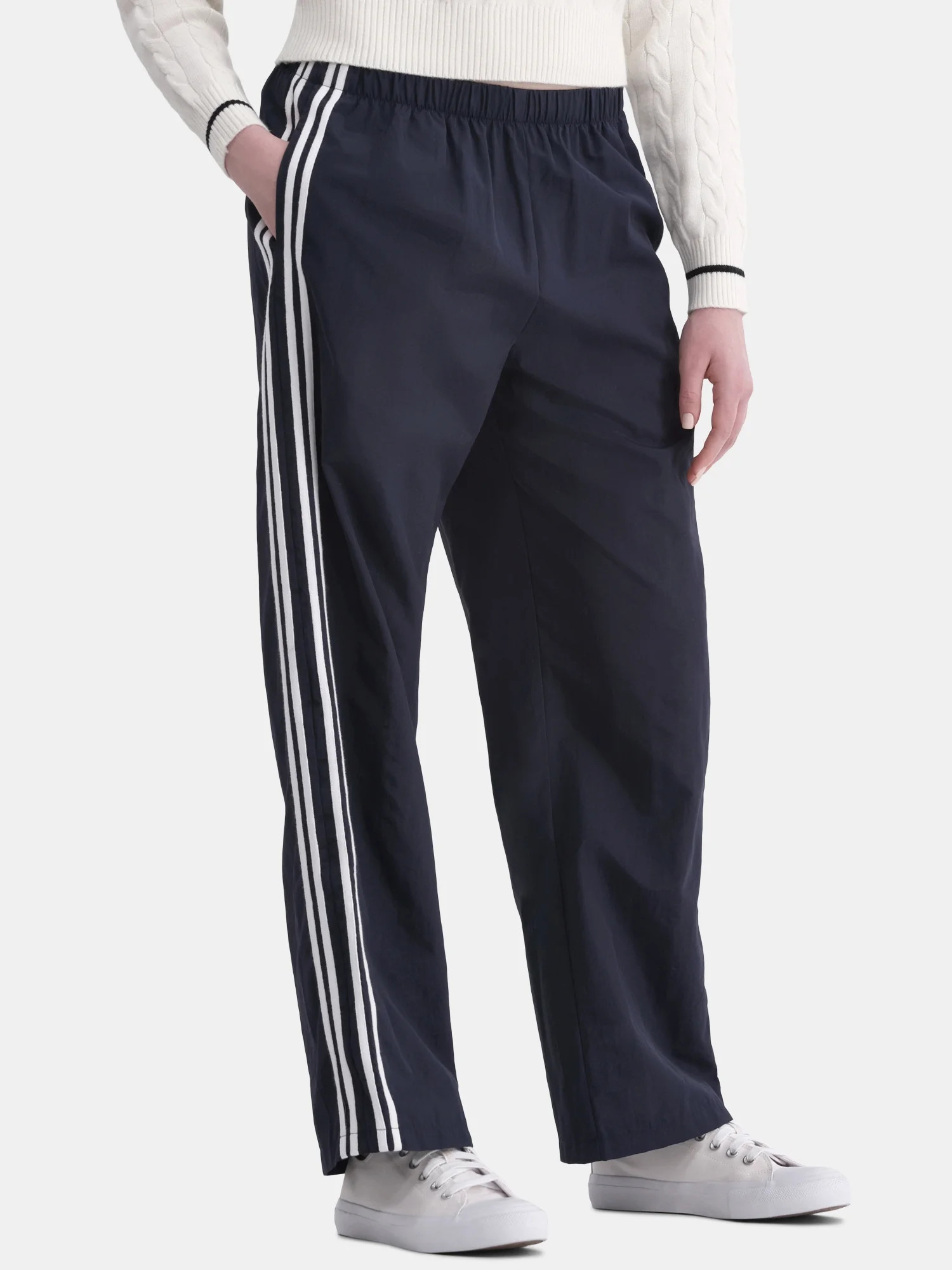No Boundaries Side Stripe Track Pants, 31” Inseam, Women's and Women’s Plus | Walmart (US)