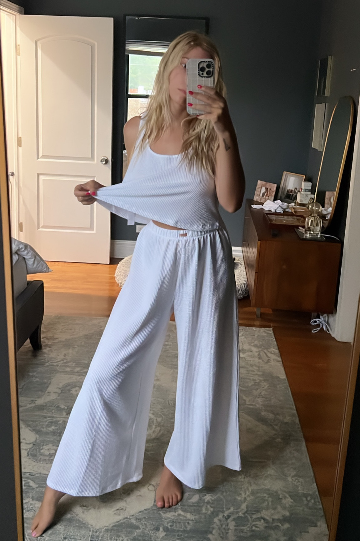 Use code CLAIRELGIFT20 to save on Lunya 