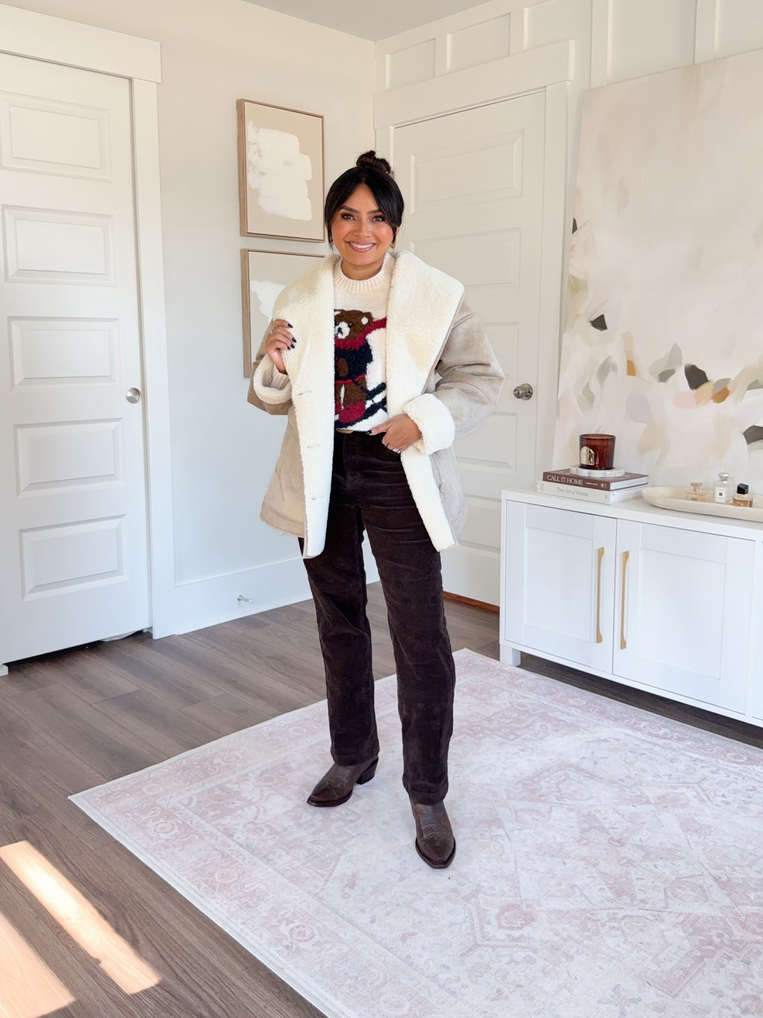 Bear sweater size xxs TTS
Tan shawl collar shearling coat size xxs TTS
Brown iced espresso corduroy pants size 2 regular - I wanted a full length pant so I went with the regular size, I have a little room in the waist but wouldn’t size down!
Cafe western cowgirl boots size 5.5 - sized down a half size


#LTKHoliday #LTKGiftGuide #LTKPetite