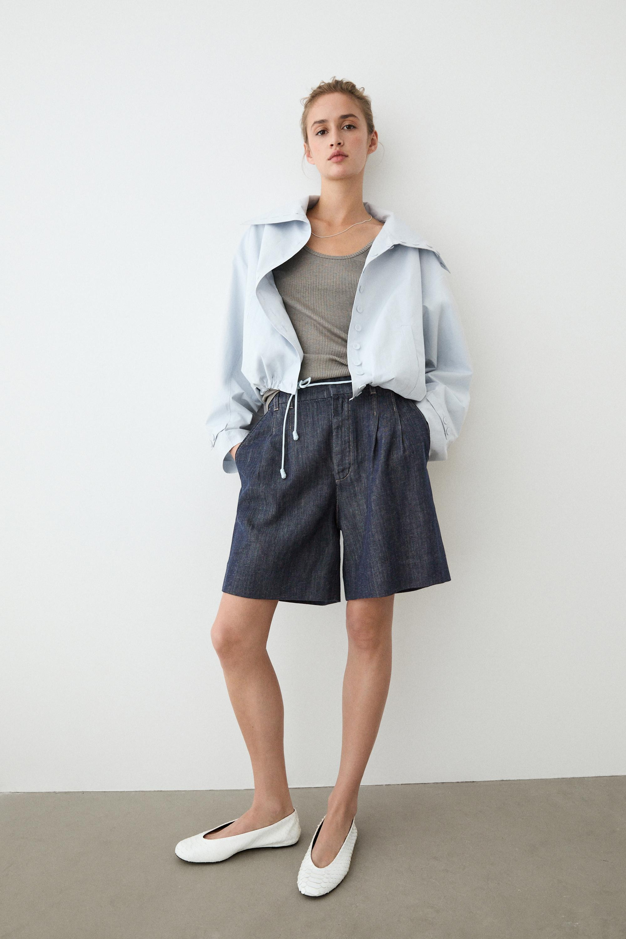 Bermuda denim surpiqu\u00e9e en coton | Massimo Dutti FR