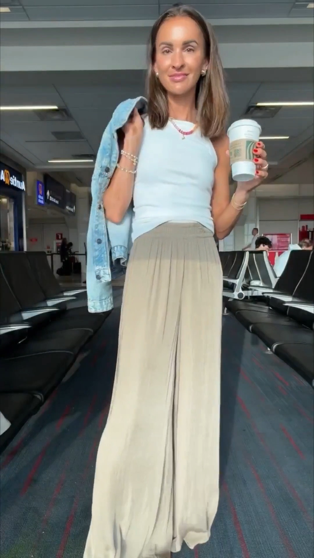 Comfortable travel outfit ✈️

#LTKootd #LTKTravel