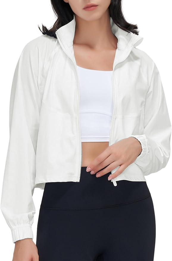 UANEO Womens Athletic Cropped Jacket Zip Up Long Sleeve Workout Tops Gym Yoga Running Sports Shir... | Amazon (US)