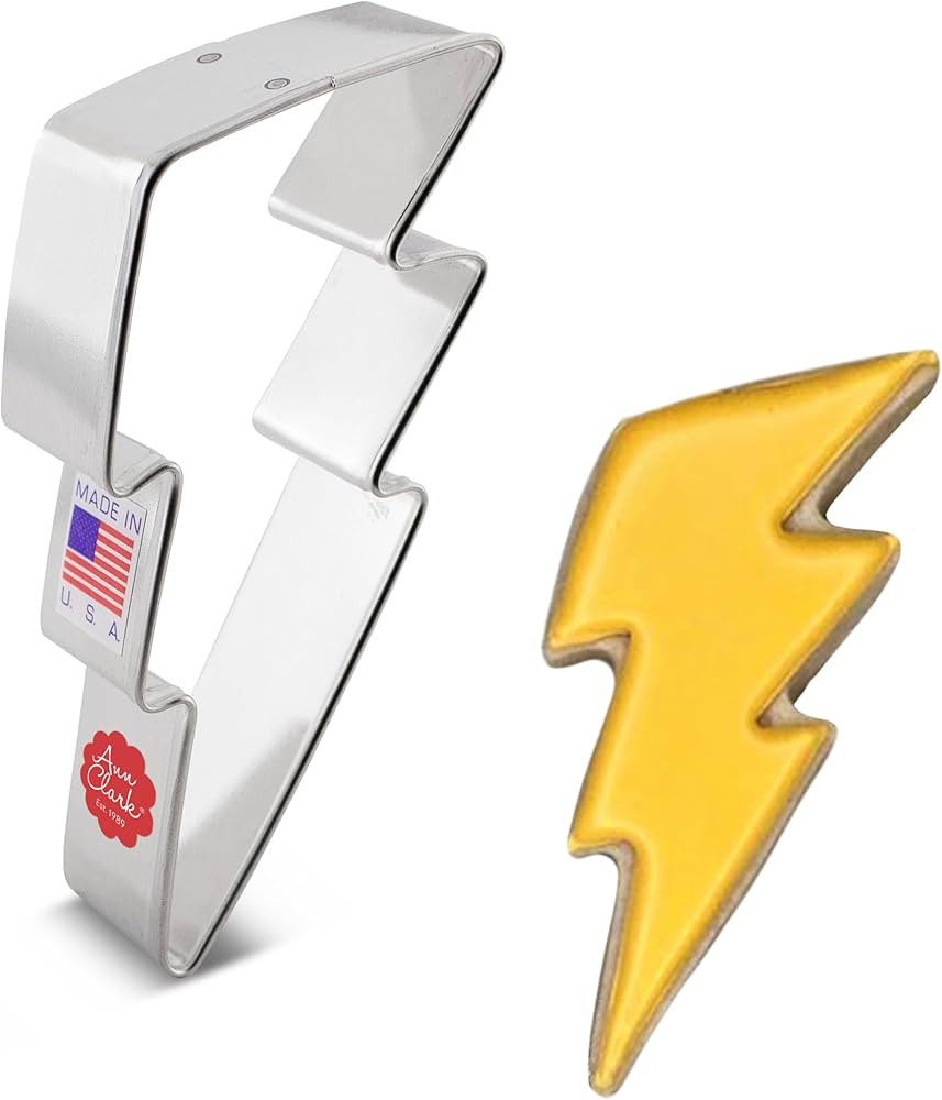 Lightning Bolt Cookie Cutter, 4.25" Made in USA by Ann Clark | Amazon (US)