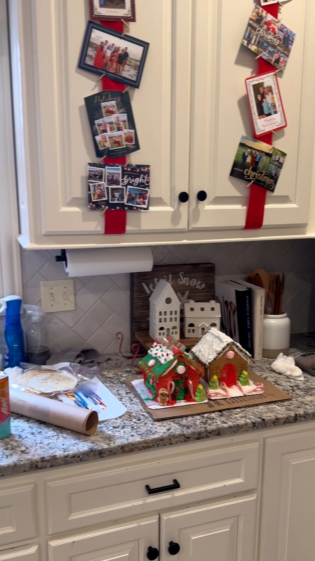 Cleaning before Christmas! House reset, clean with me! #clean #reset #refresh #home #momlife

#LTKSeasonal #LTKHome #LTKOver40