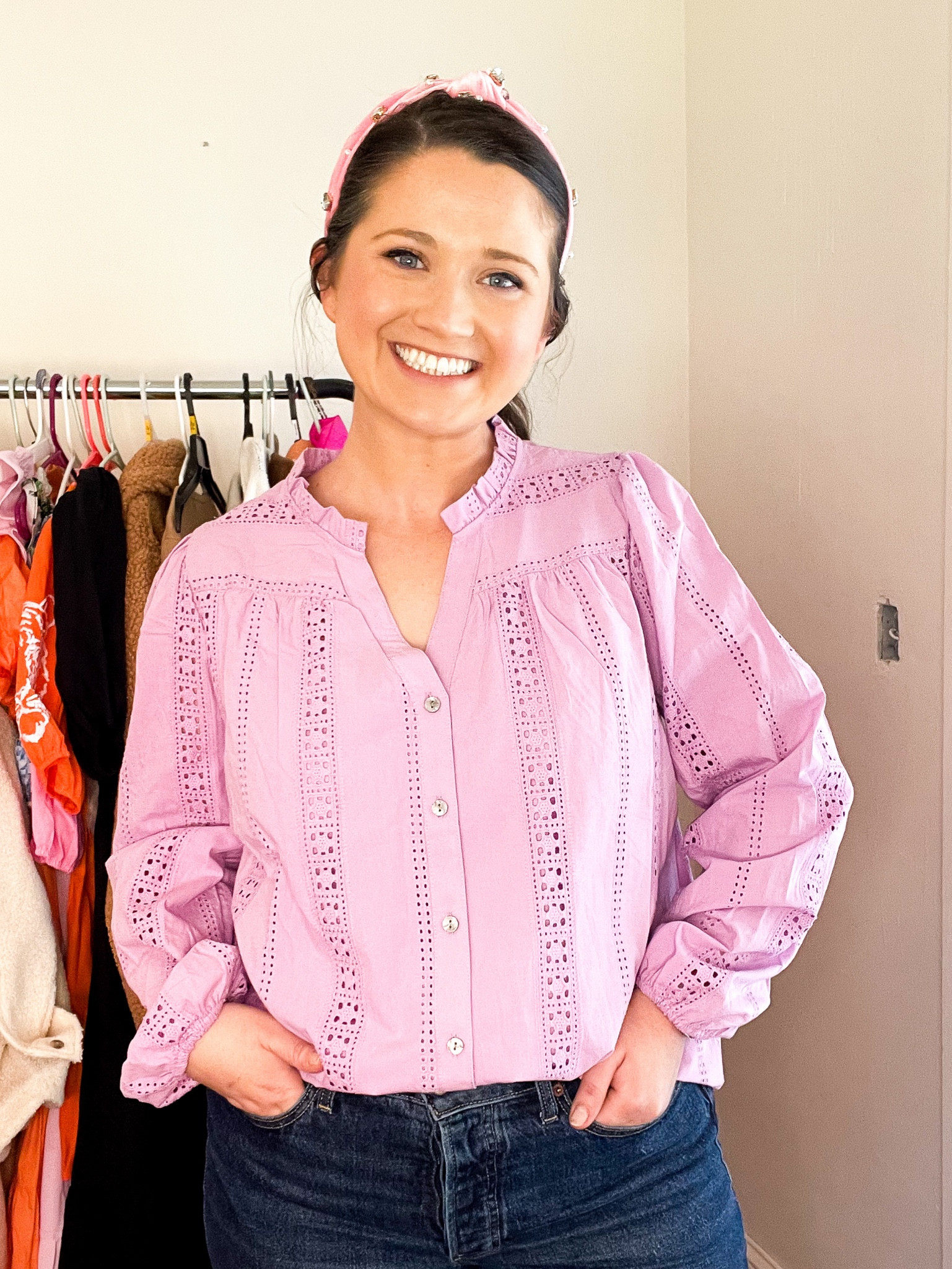 Look for less blouse. Spring outfit. Spring top. Walmart. Work outfit 