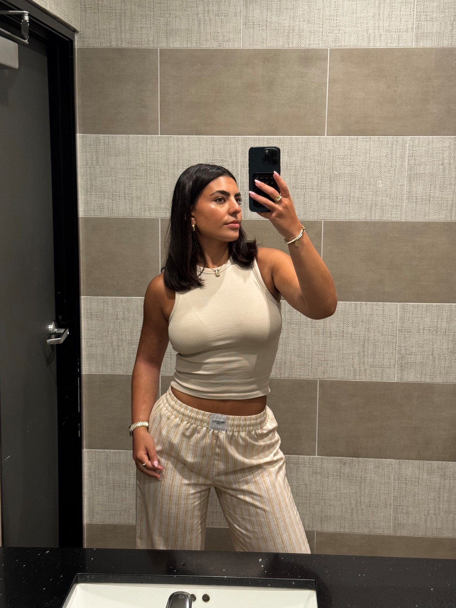 Pants: S

#LTKSeasonal #LTKFindsUnder100 #LTKStyleTip