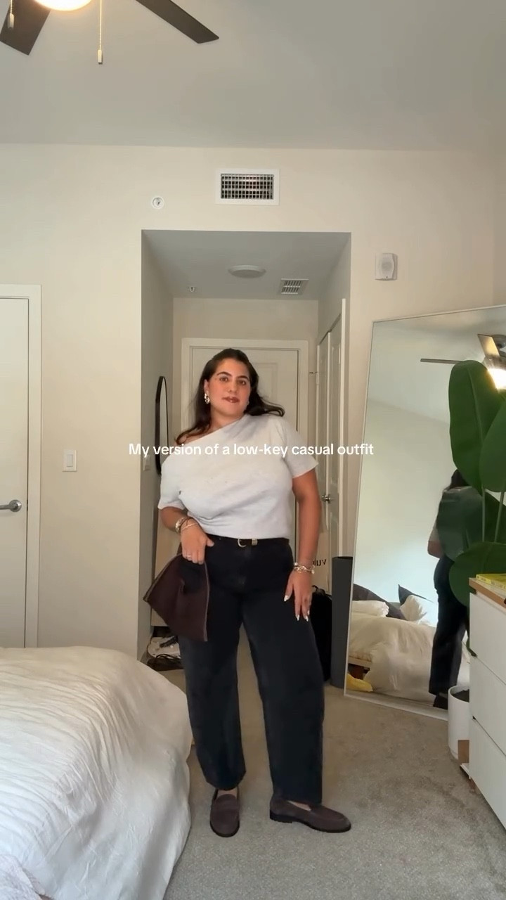 My favorite kind of outfits 🤌🏽

@aritzia @gap @stradivarius @sourceunknown_official @madewell #casualoutfits #everydaystyleinspo #fashioncintentcreator #outfitideas #fashiontiktok