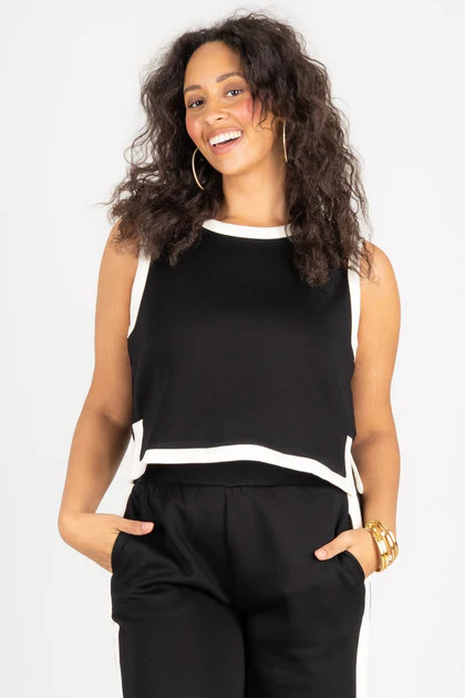 Olivia Black Sleeveless Top | The Willow Tree