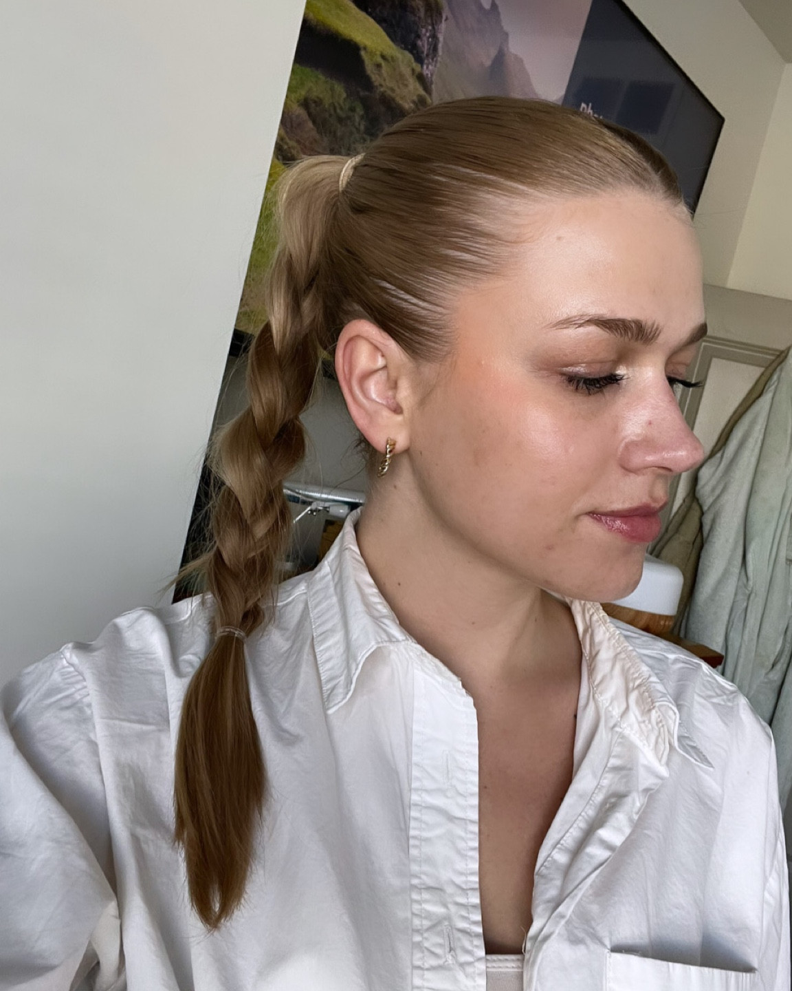 Love a sleek pony 😍 #hair #jewelry #rarebeauty

#LTKunder50 #LTKFind #LTKbeauty