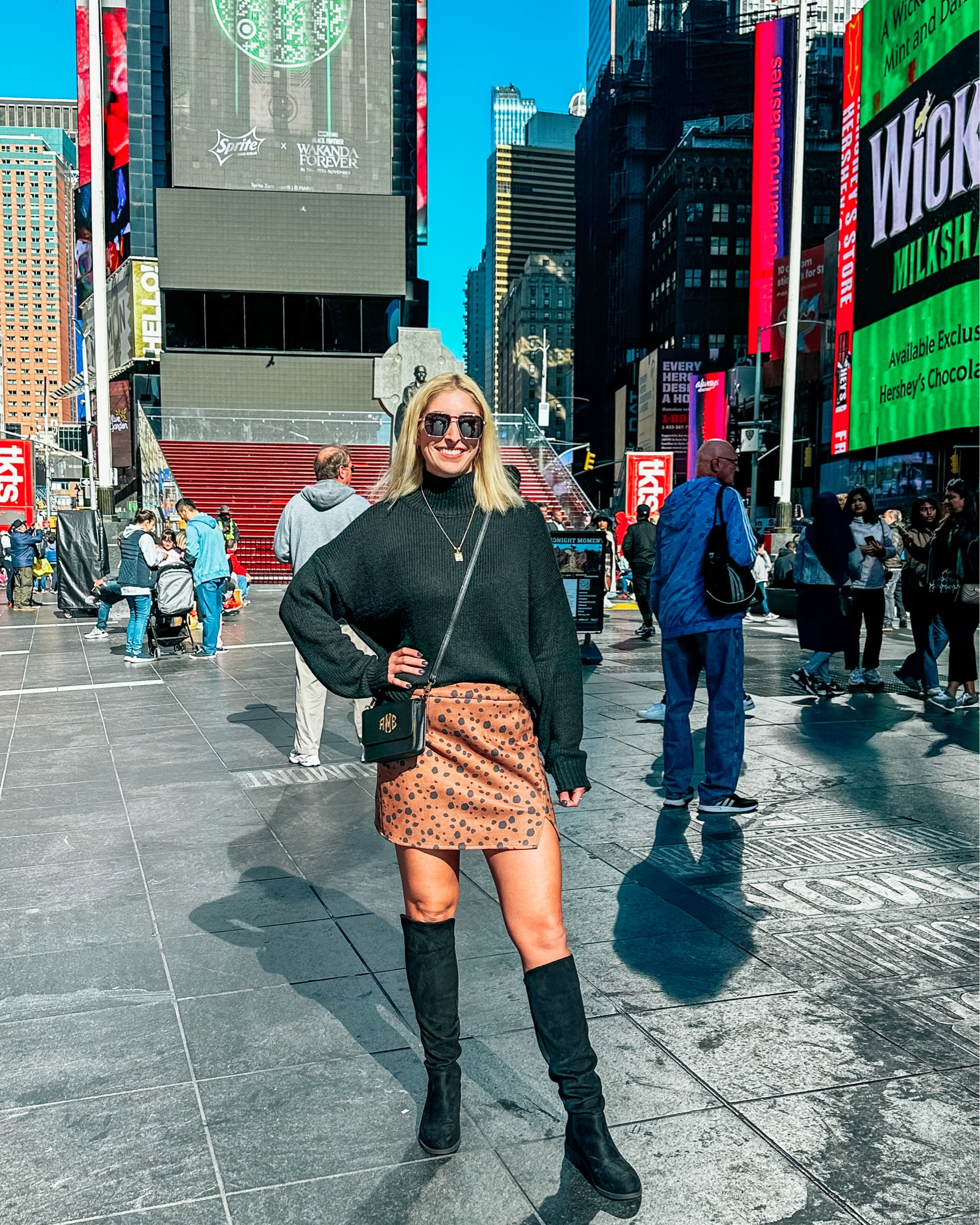 Another NYC outfit, perfect for fall days & broadway plays 🫶🏼 Most of this outfit is several years old, but did my best to find close alternatives that are on sale 💯

#LTKunder100 #LTKCyberweek #LTKSeasonal