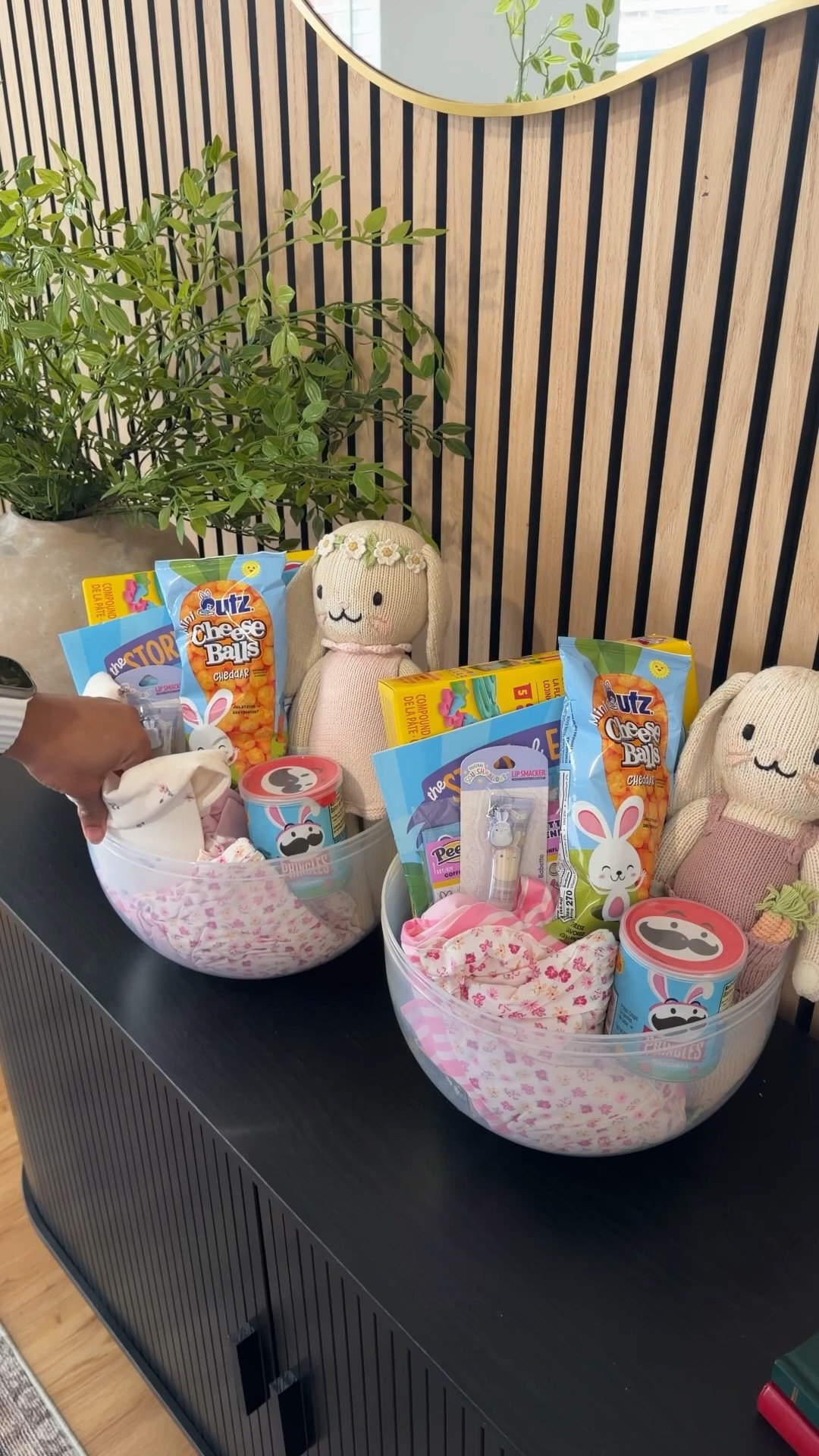 Easter basket for my girls 

#easterbasketideas #momlife #holidaymagic #momofgirls #makingmemories #amazonfinds #targetfinds 