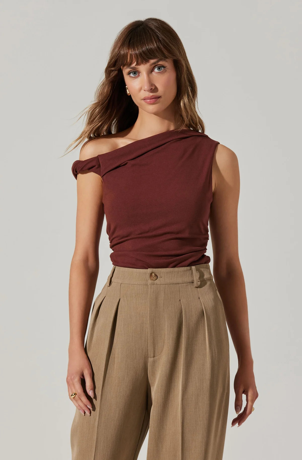 Zivon Asymmetrical Sleeveless Top | ASTR The Label (US)