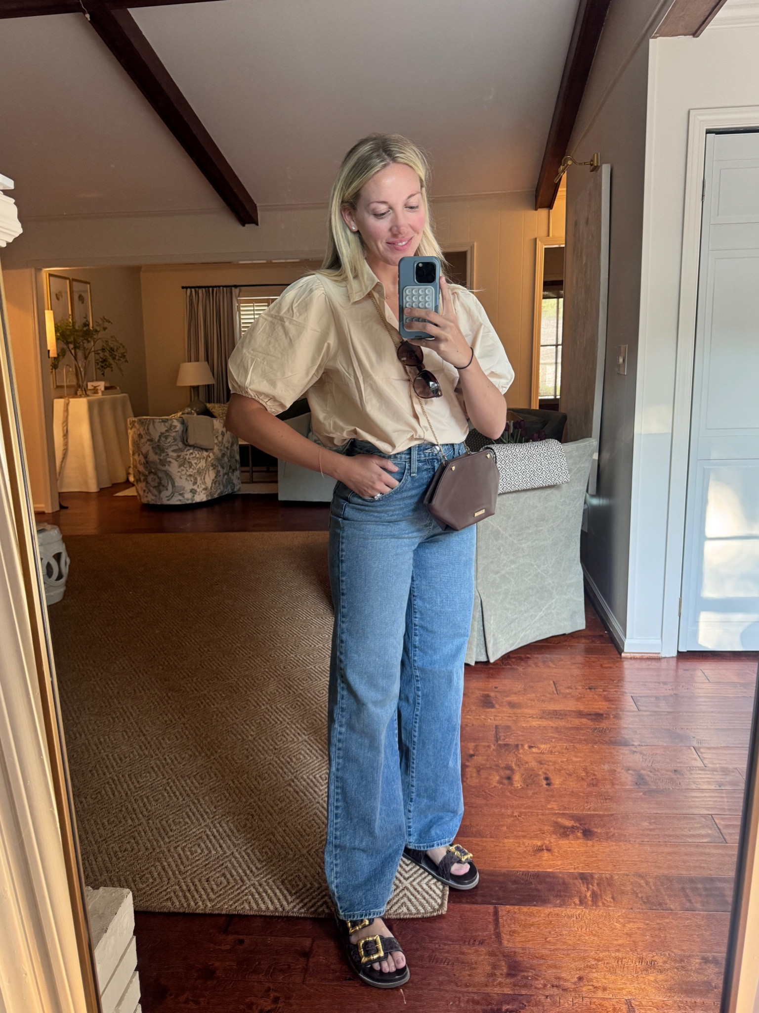 Under $25 puff sleeve poplin top from Amazon. Wearing the small! Comes in tons of colors. This is the beige. So cute for everyday wear! 

#LTKFindsUnder50 #LTKStyleTip #LTKBacktoSchool