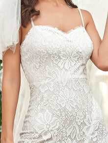 EVER-PRETTY Contrast Mesh Split Hem Floral Lace Cami Wedding Dress | SHEIN