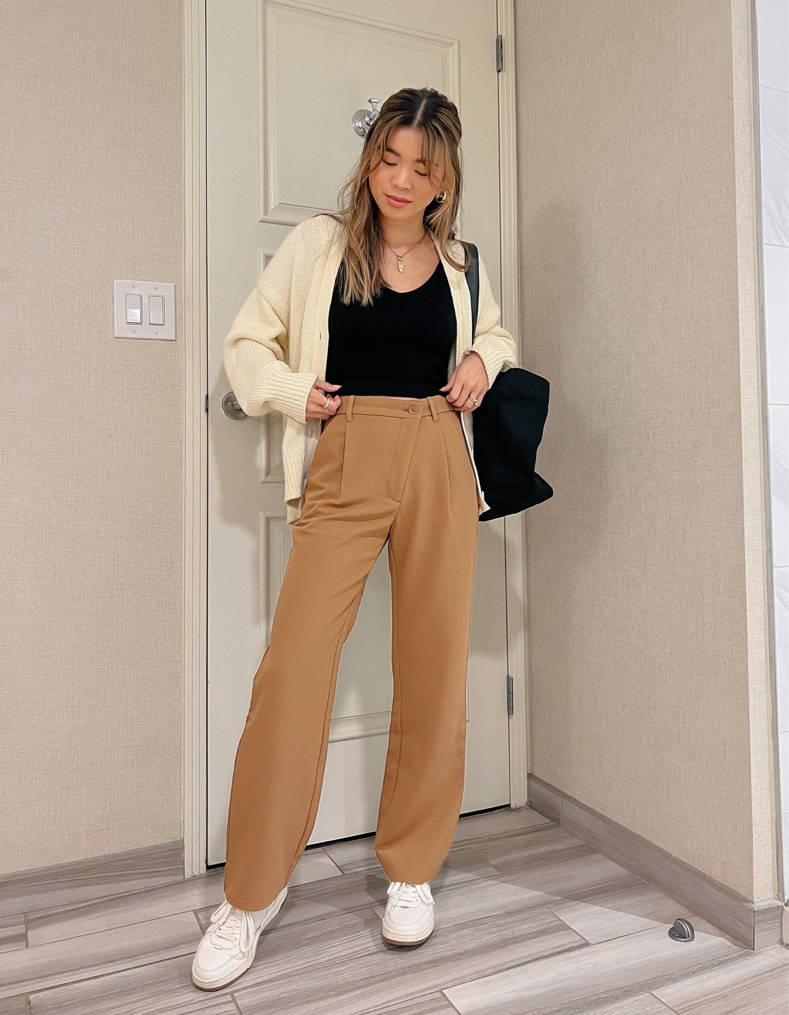 Day 2 Panels calls for a cute and cozy business casual look!

Sweater + Tank: XXS/XS
Pants: 00/0
Shoes: 6.5

#fall
#fallfashion
#fallstyle
#falloutfits
#businesscasual
#workwear
#petitefashion
#minimalisticstyle
#cardigan
#sweater 
#sneakers

#LTKCon #LTKCon #LTKSeasonal #LTKstyletip