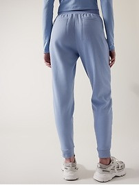 Apr&#232s Ski Down Jogger | Athleta