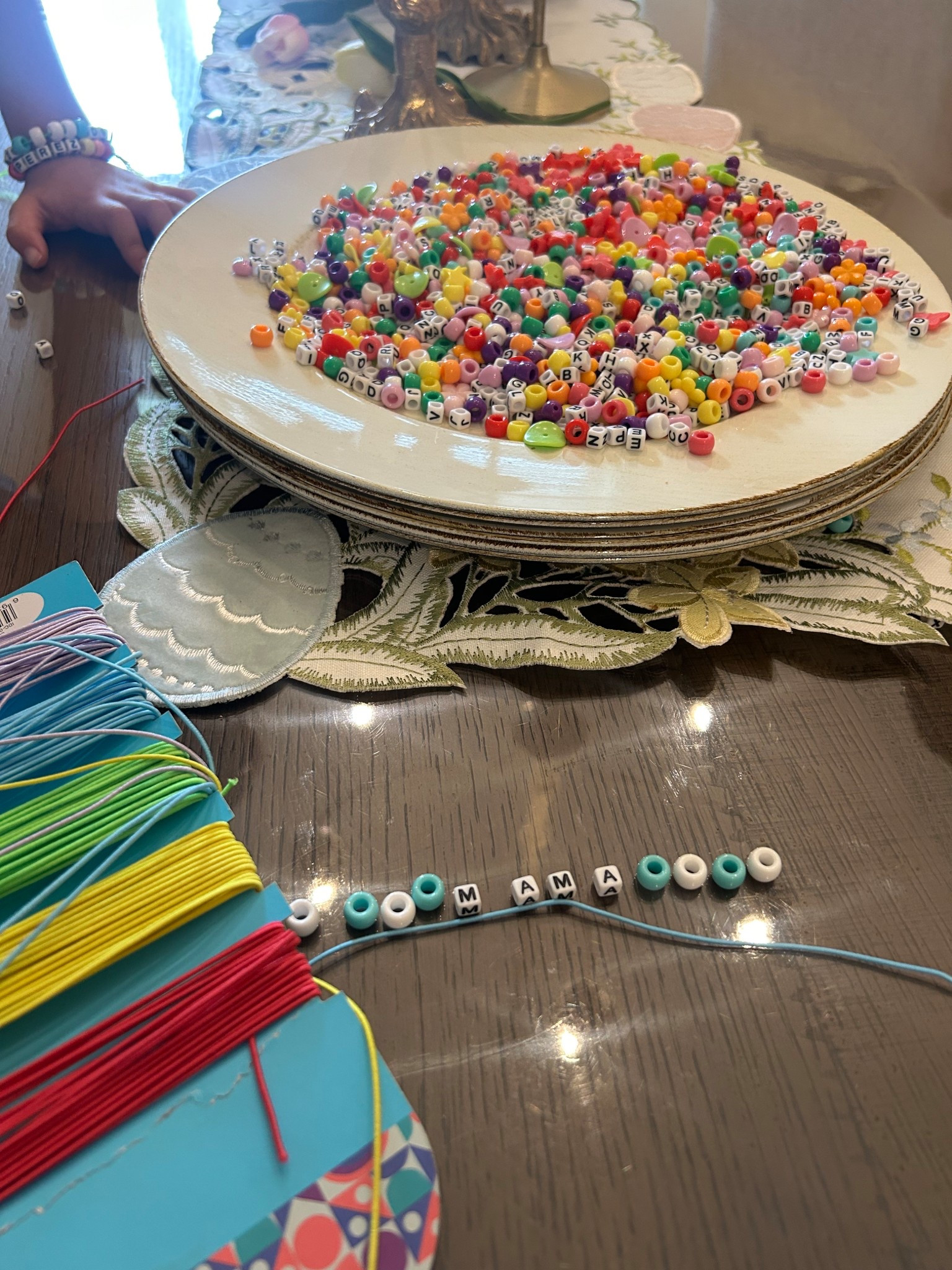 I love making bracelets with my boys! #funcraft 