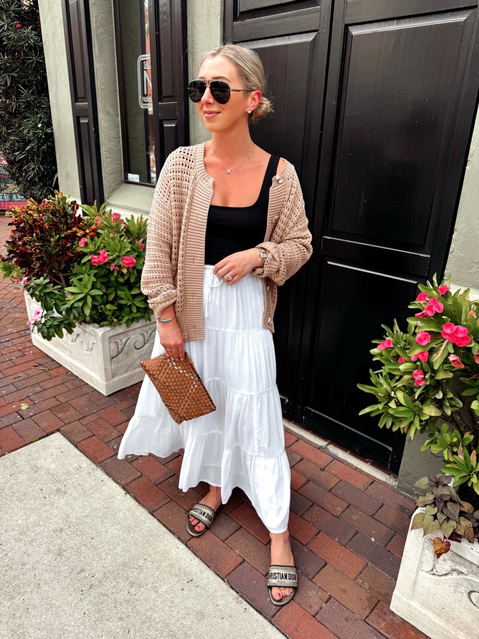 OOTD I wore in Florida last week! 
skirt is back this year (size small), cardigan size small, tank size small 

Vacation outfits, spring fashion 


#LTKootd #LTKgrwm #LTKdayinmylife