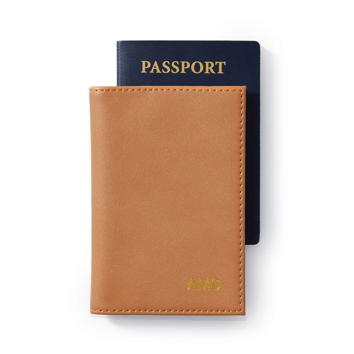 Fillmore Passport Case | Mark and Graham