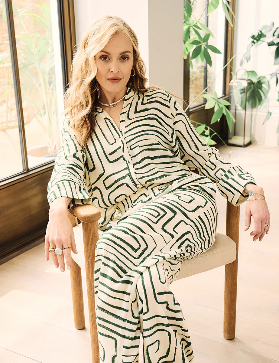 Fearne Cotton Linen-blend Green Abstract Shirt
  

  
    £59.00 | Nobody's Child
