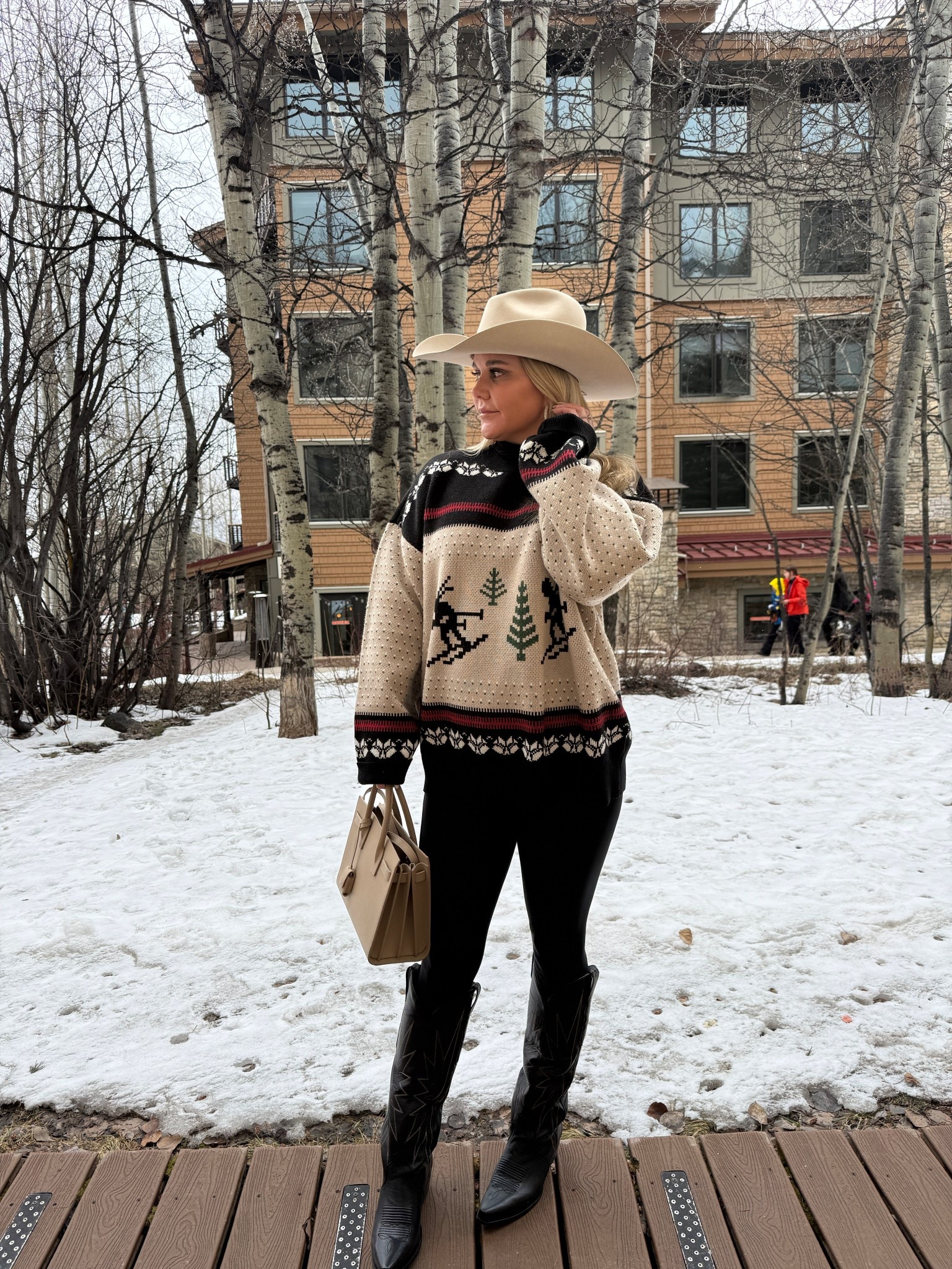Mountain chic, apres ski, ski outfits, wester chic, outfits in Jackson hole 

#LTKootd #LTKPetite #LTKTravel