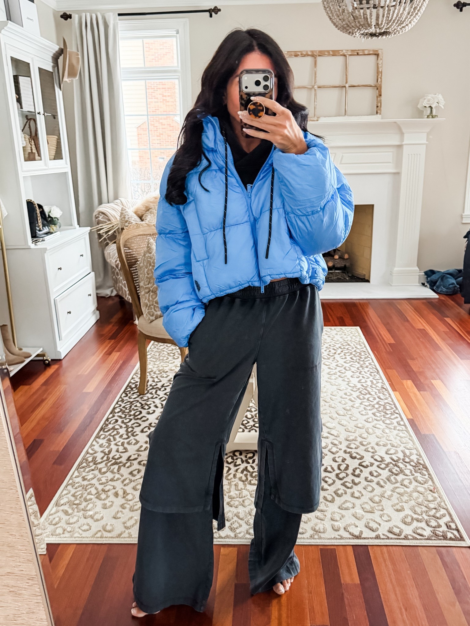 Small pants and jacket
M/l shrug 

#LTKmomlife #LTKootd #LTKActive