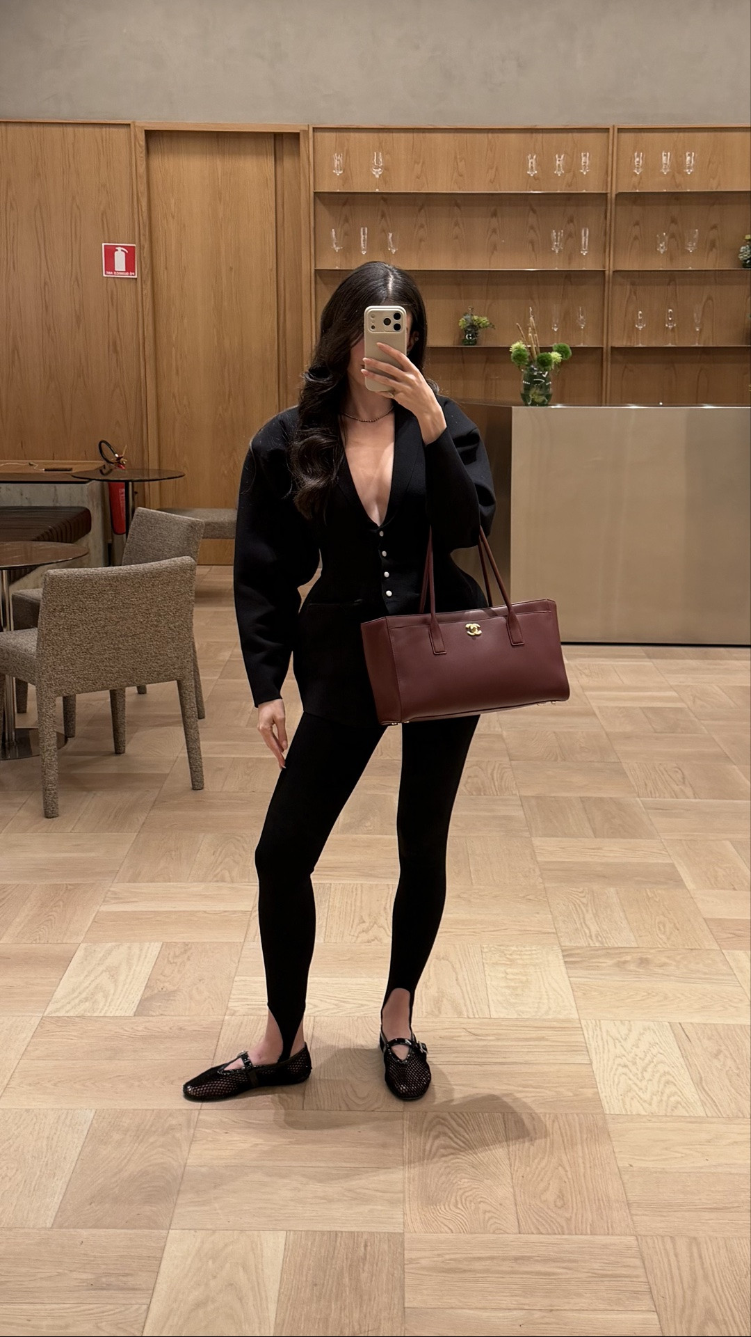 leggings I wear on repeat. chic enough to dress up, comfortable enough to live in. paired with a cinched waist blazer 🤍 linked the exact leggings i’m wearing + a similar pair because mine are almost sold out (and the similar ones are cheaper)

#LTKootd #LTKgrwm #LTKActive