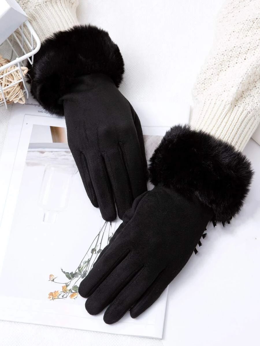Fluffy Panel Gloves
   SKU: sc2208192593126318      
          (19 Reviews)
            US$4.50  ... | SHEIN