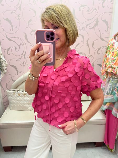 How fun is this pink top?! Love the dots💗

#LTKSeasonal #LTKfindsunder50 #LTKover40