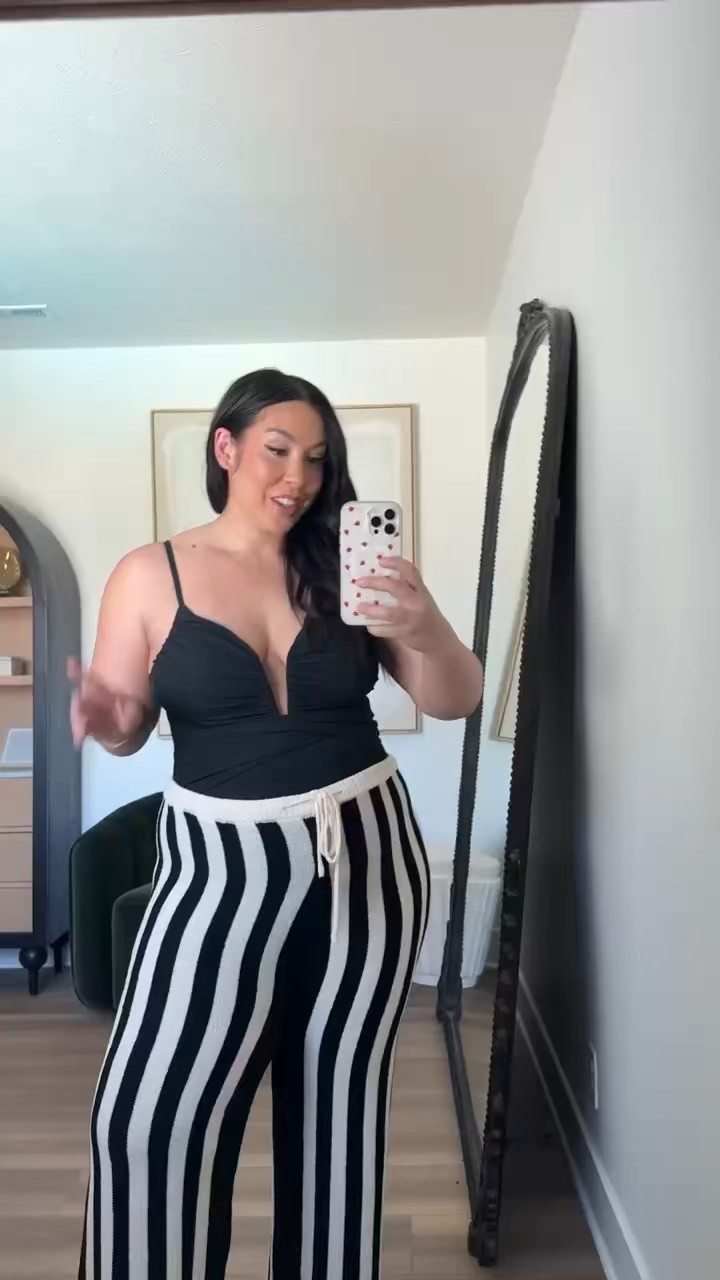 Midsize vacation outfit! Size XL, Use code BON15 for 15% off over $70 USD+
-
-
-
midsize swimwear, full coverage swimsuit, beach dress, vacation dress, one piece swimsuit, flowy dress, midsize fashion, size 14, size 16

#LTKootd #LTKMidsize #LTKSwim