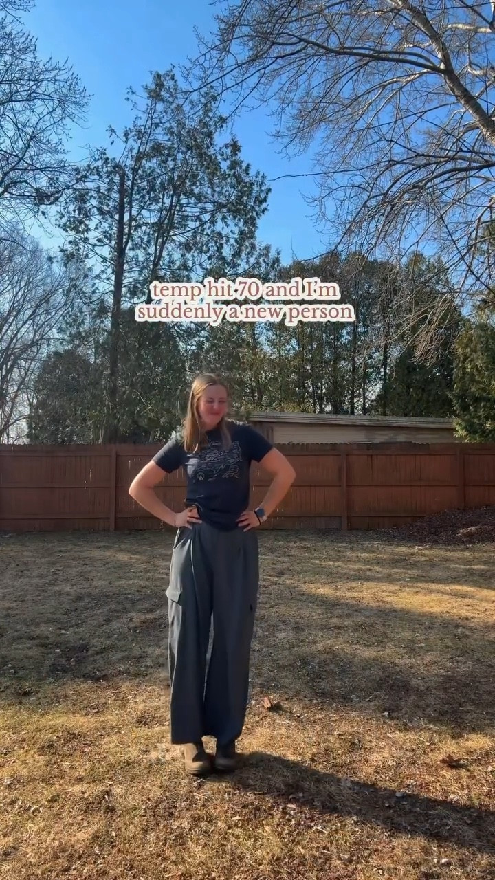 Sunshine makes me happyyyy 
#granolagirl #sunshine #granolaoutfit #springtime