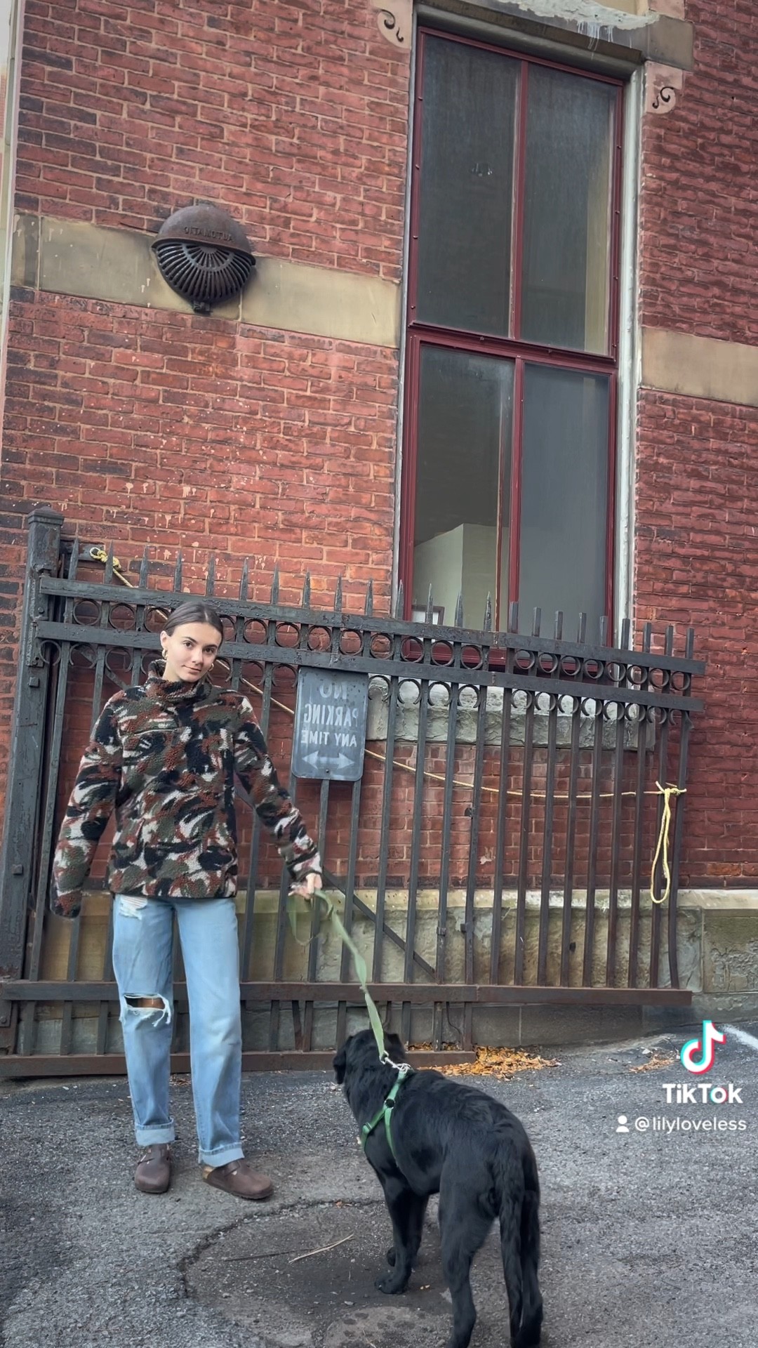 :)

#LTKfit #LTKSeasonal #LTKworkwear