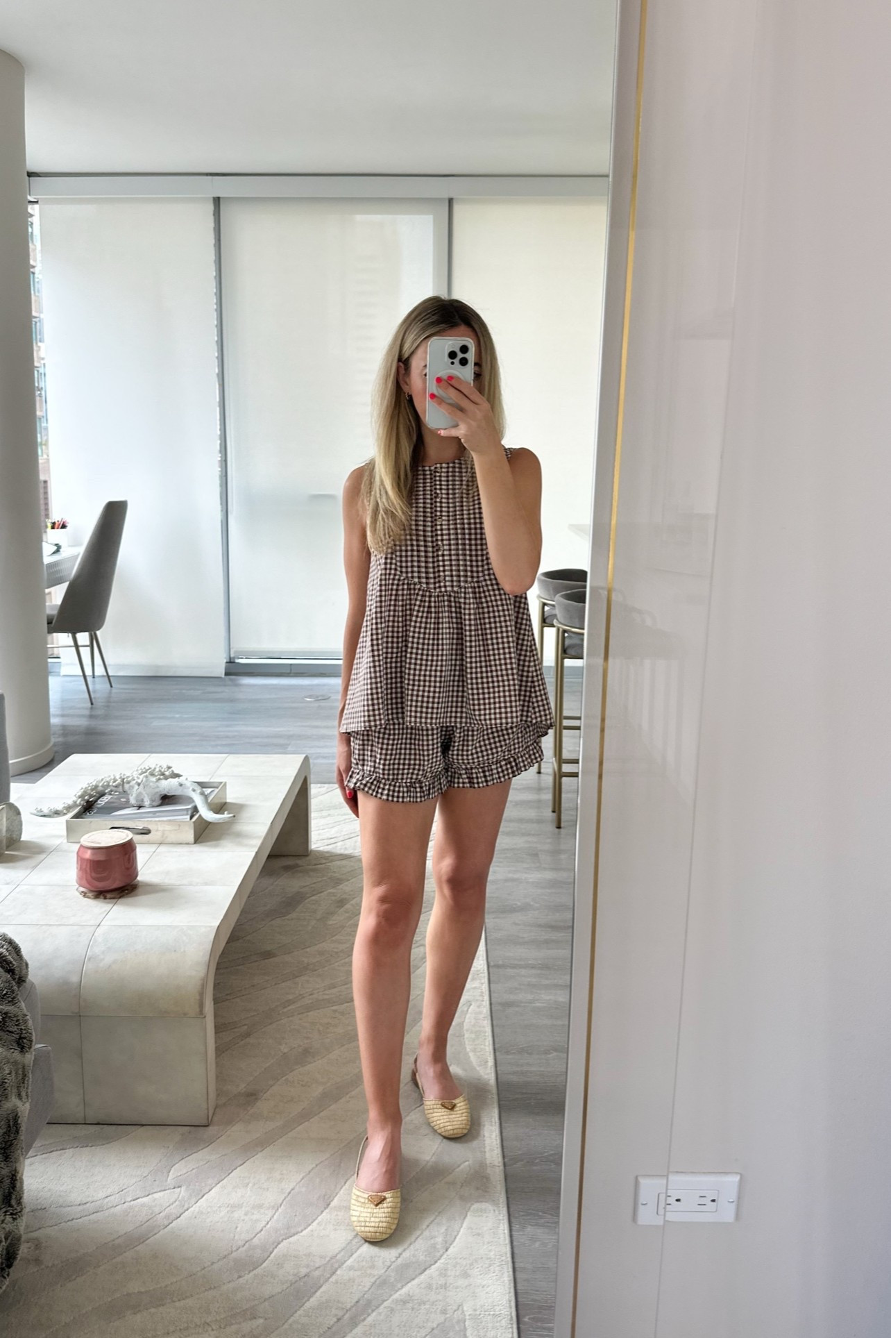 Chicago- Daily Outfit: dinner look 
*a matching set makes the easiest summer outfit- I love will also be wearing these pieces separately&& I also think this set could double as a cute swimsuit cover up or throw on for beach walks or a lake weekend


ootd style fashion, matching set, raffia, straw, gingham designer luxury,

#LTKootd #LTKTravel #LTKSwim