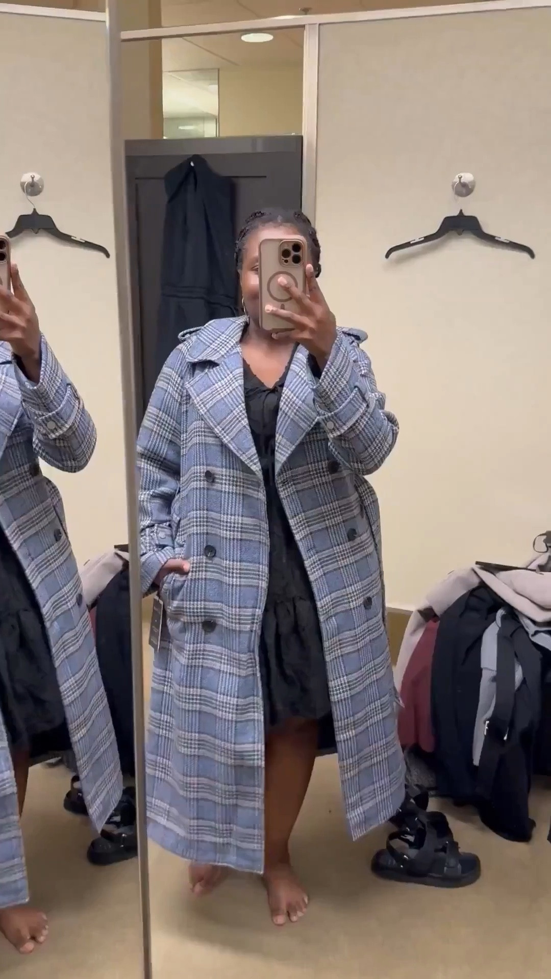 SecretsofYve Layered on this stunning coat! 🖤 @nordstrom
#Secretsofyve #ltkgiftguide
Always humbled & thankful to have you here.. New posts daily at 3pm & 4:15pm EST. 
CEO: PATESI Global & PATESIfoundation.org
@secretsofyve : where beautiful meets practical, comfy meets style, affordable meets glam with a splash of splurge every now and then. I do LOVE a good sale and combining codes! #ltkstyletip #ltksalealert #ltkfamily #ltku #ltkfindsunder100 #ltkactive #ltkactive #ltkkids #ltkfindsunder50 #ltkover40 #ltkpetite #ltkplussize #ltkhome #ltkswim #ltkitbag #ltkwedding #ltkbaby #ltkshoecrush #ltkbeauty #ltkmidsize #ltktravel #ltkparties #ltkbump #ltktall #ltkholiday #ltkxnsale #ltkmomlife #ltkootd #ltkvlog secretsofyve 

#LTKSeasonal #LTKMens #LTKKids