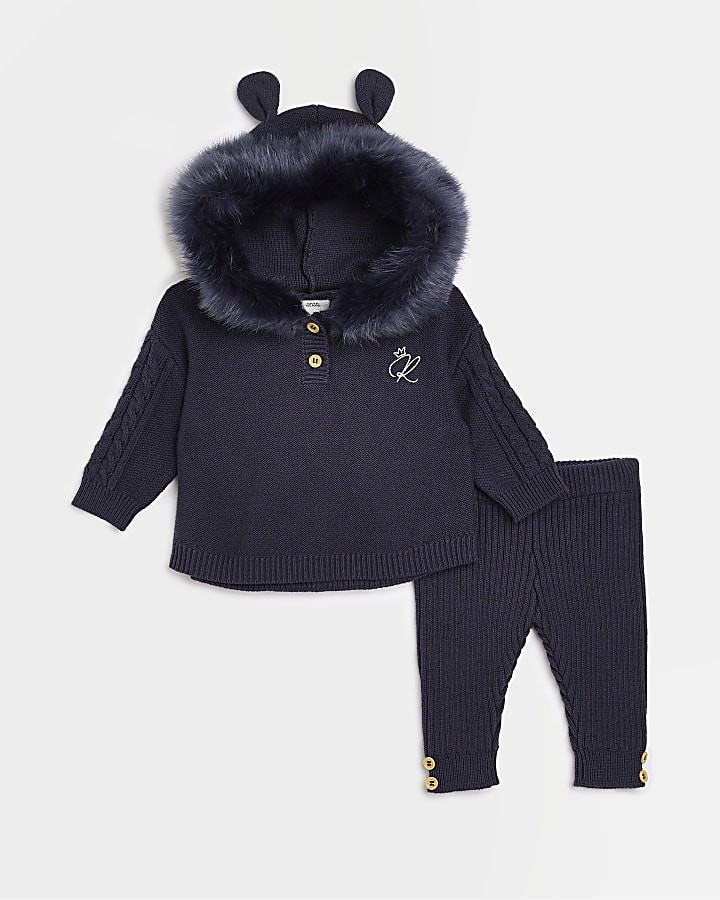 Baby Blue Cable knit Poncho outfit | River Island (UK & IE)