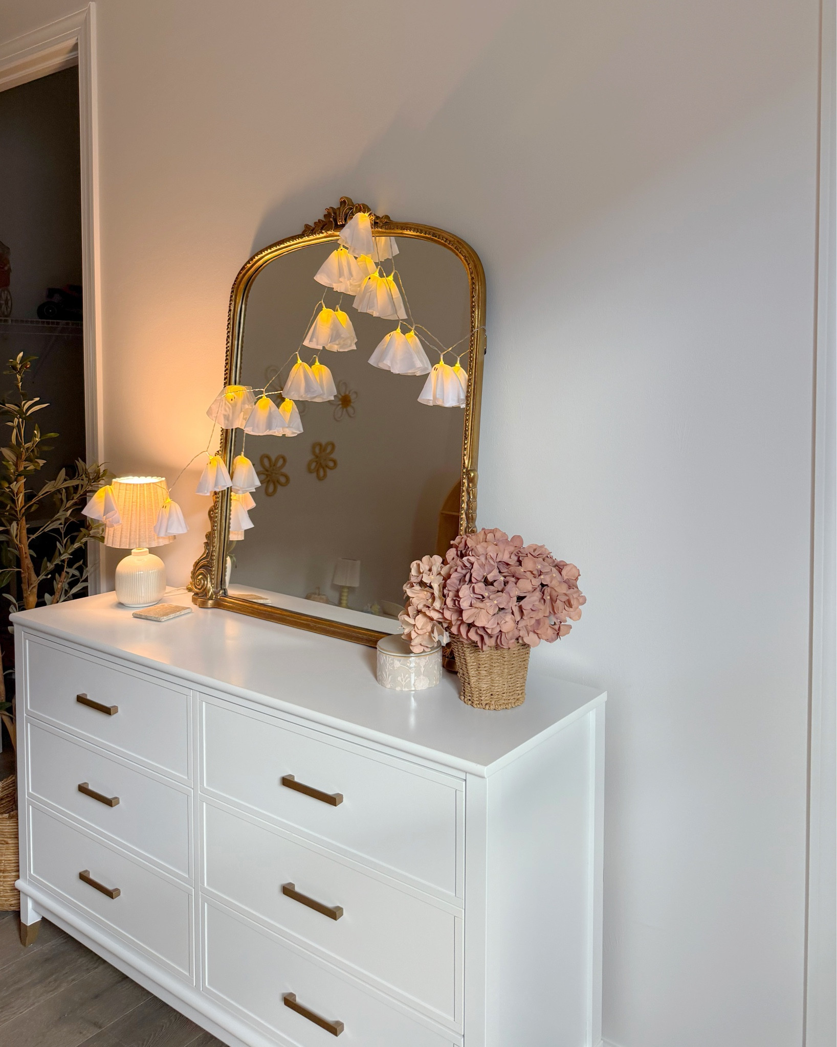 Found the cutest ghost garland for my daughter’s room! 👻 



Halloween decor, spooky season, ghost decor, Halloween decorations, kids room, kids decor 



#amazon #amazonfinds 

#LTKKids #LTKSeasonal #LTKHalloween