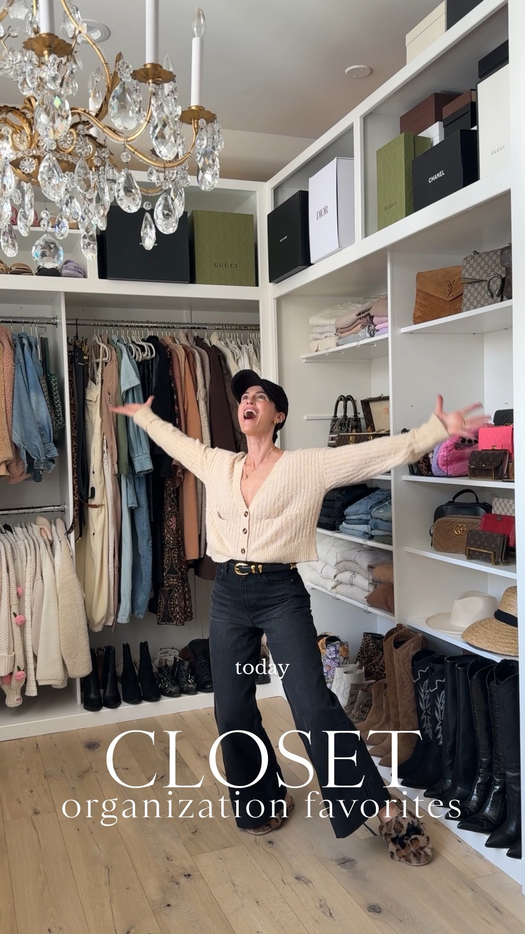 HOME \ closet organization favorites from Amazon👯‍♀️ Here’s what I used today👇🏻
+ gold tier bag holder
+ ball cap hat organizer
+ belt hanger
+ bag hanger - love for totes!
+ gold purse displays 

Cleaning
Organizer 
New year 

#LTKWatchNow #LTKHome #LTKFindsUnder50